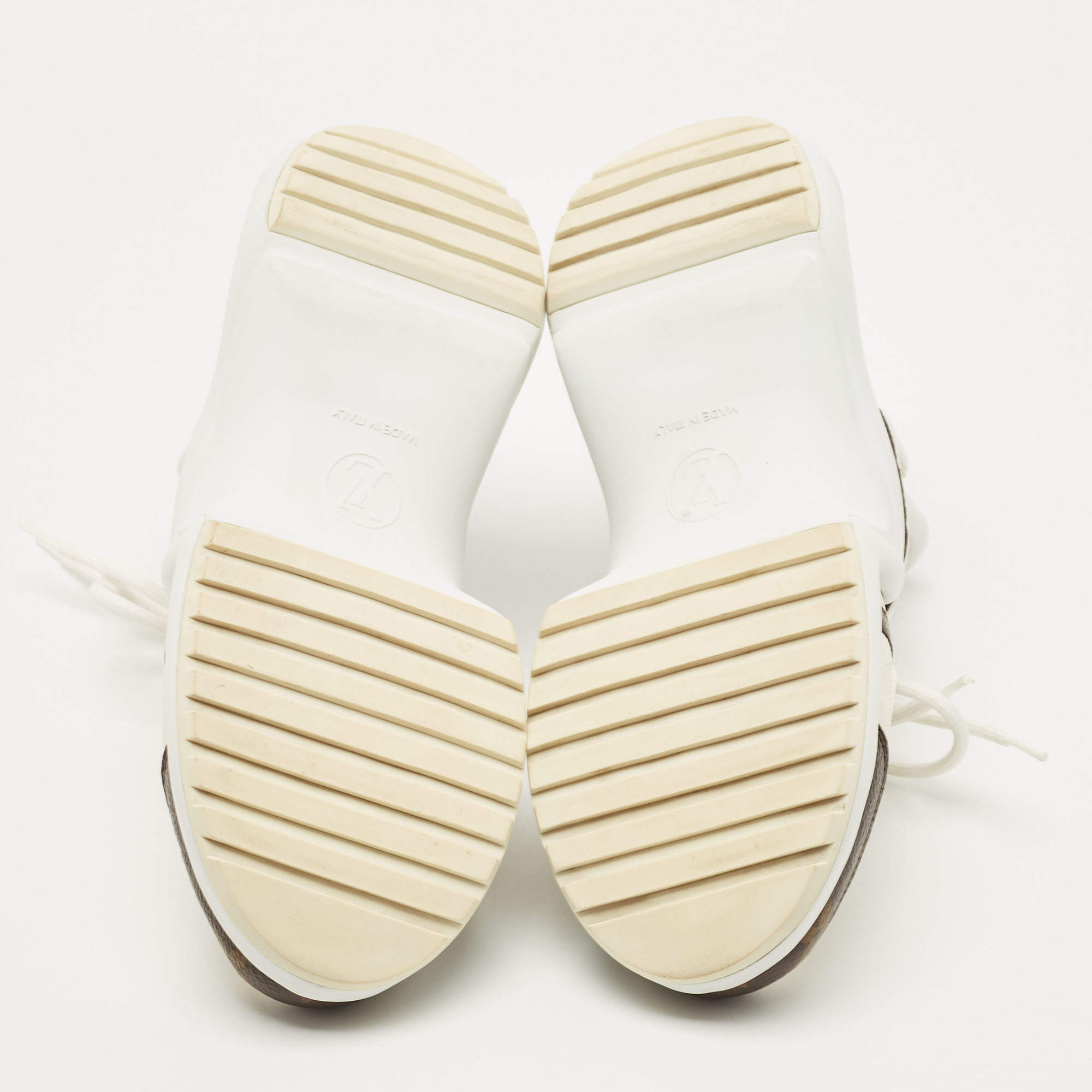 Archlight leather trainers Louis Vuitton White size 37 EU in Leather -  36201991