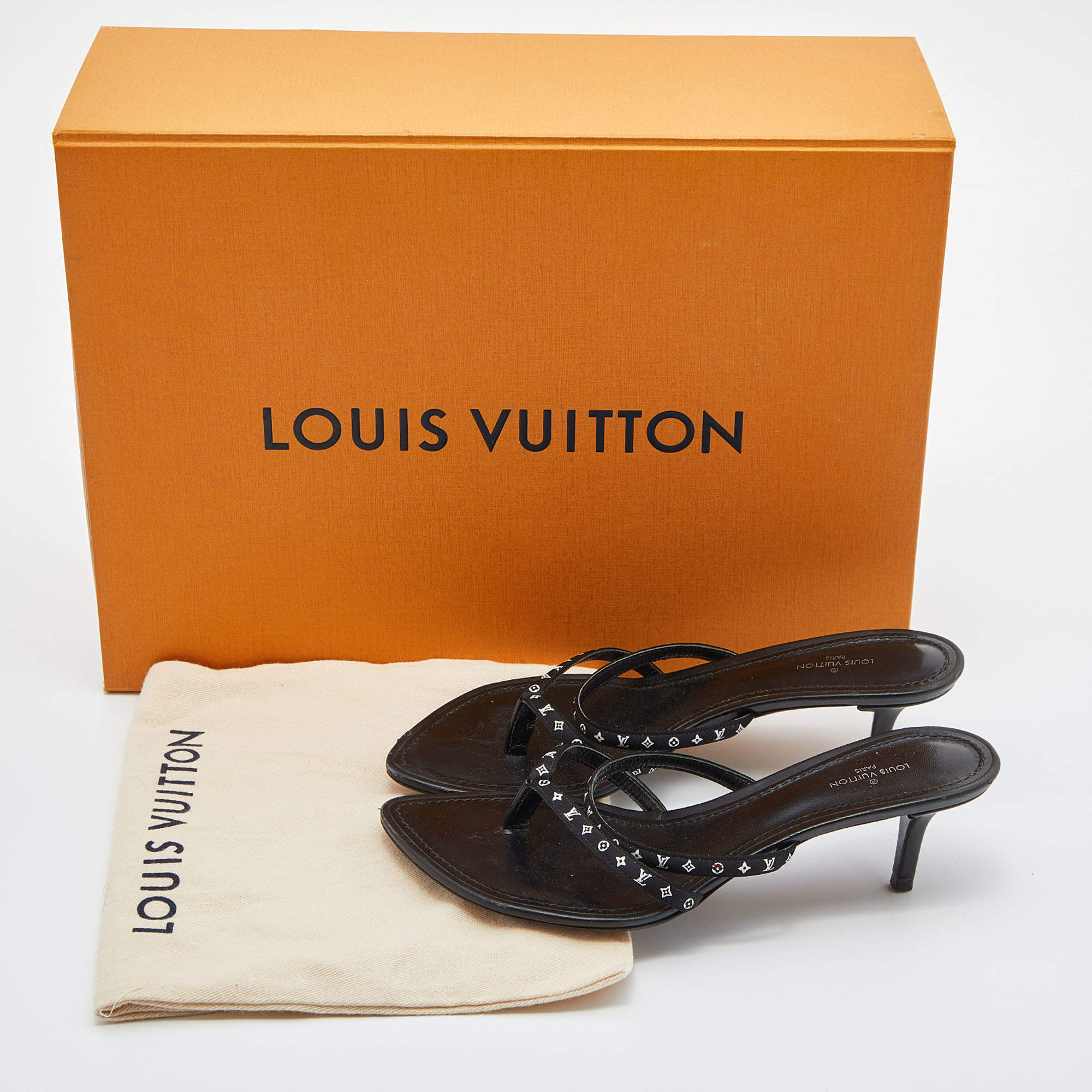 Louis Vuitton Black Monogram Satin Citizen Thong Sandals Size 37