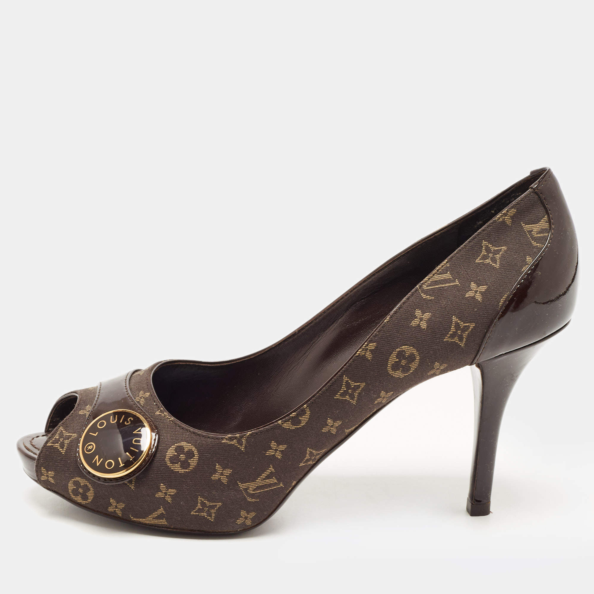 Pre Owned Louis Vuitton Brown Monogram Canvas and Patent Leather Peep Toe Pumps Size 37