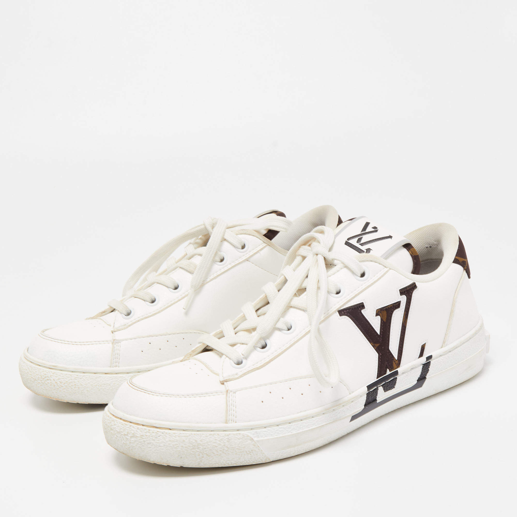 Louis Vuitton Beige/White Monogram Canvas Timeout Sneakers Size 39 Louis  Vuitton