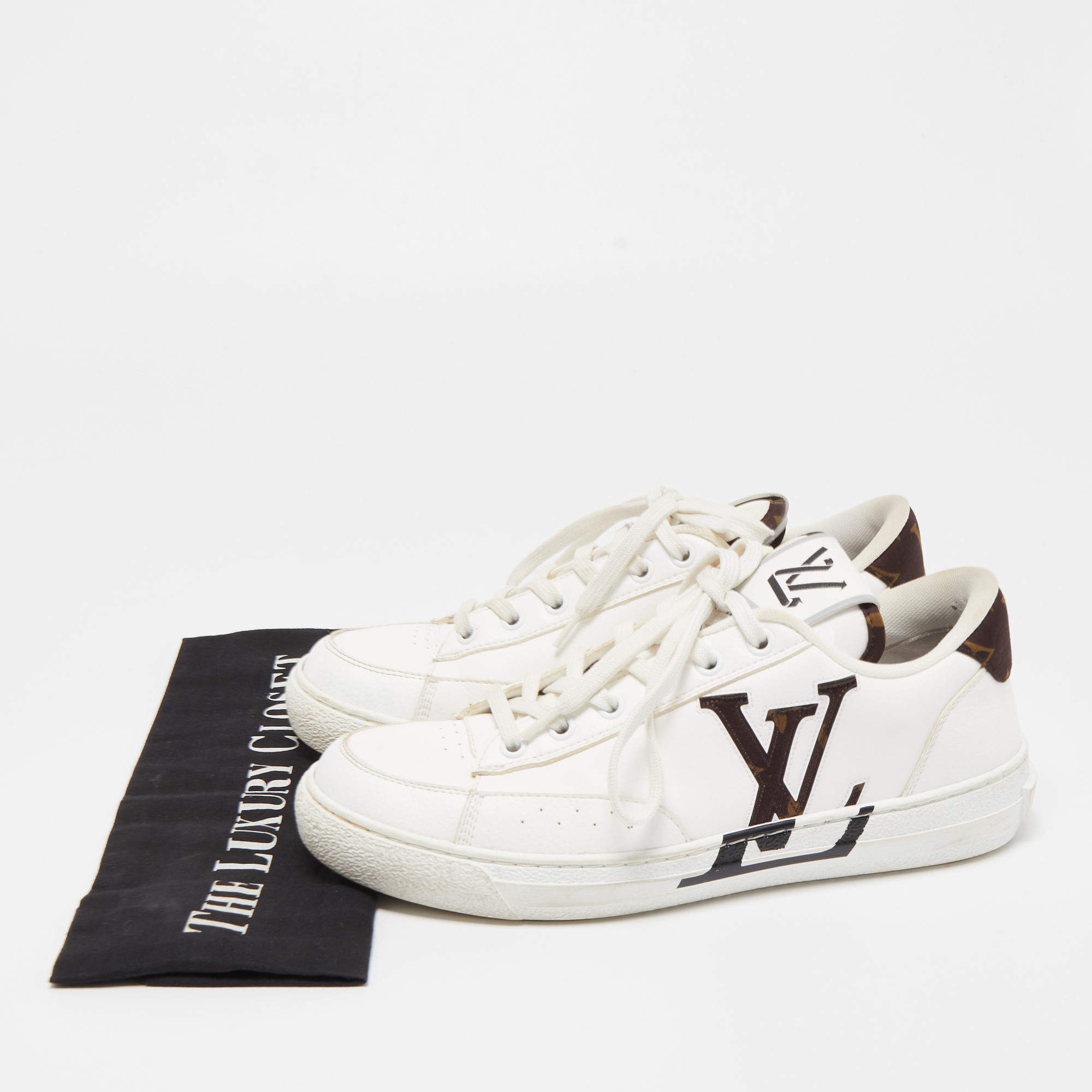 Louis Vuitton Time Out Sneaker White. Size 37.5
