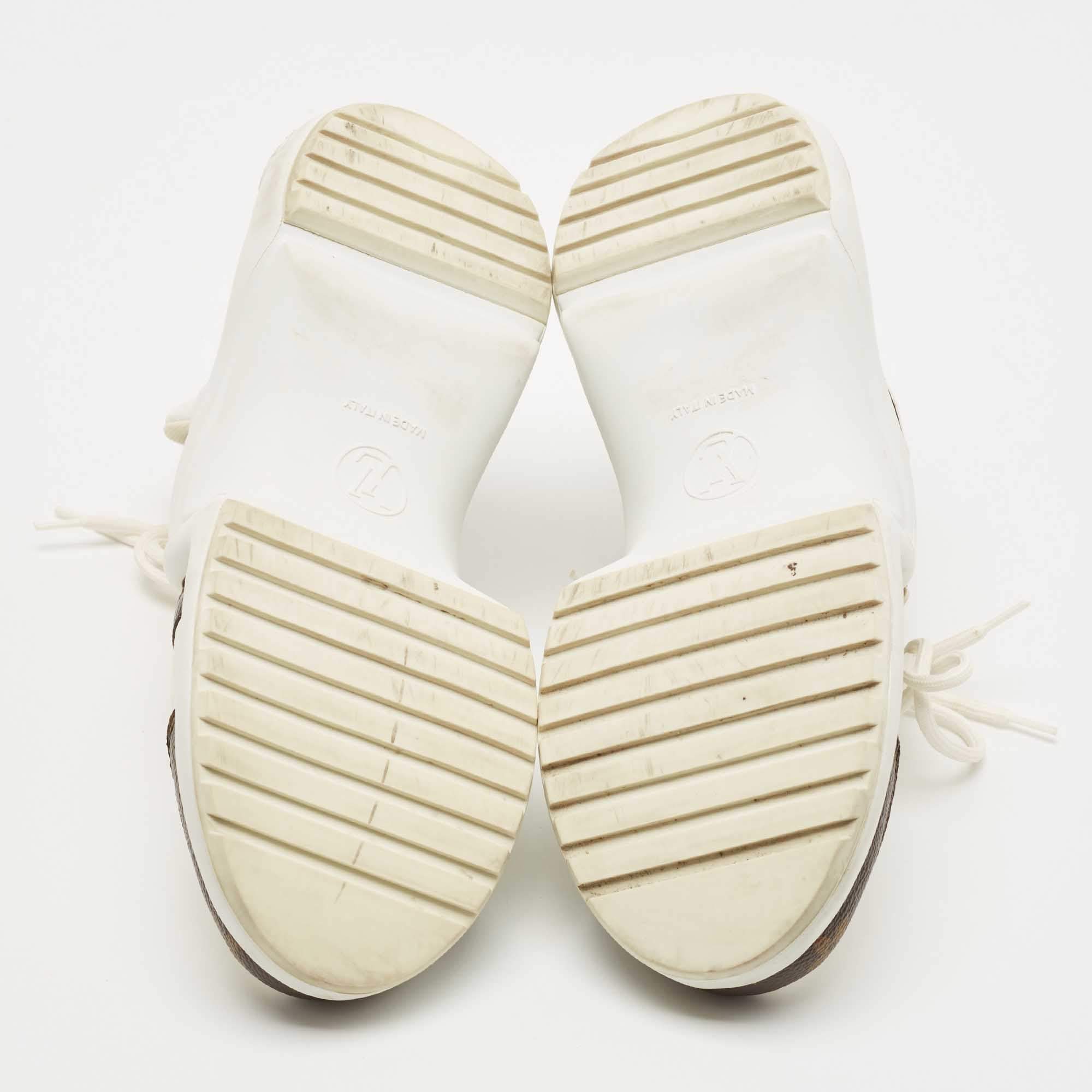 Archlight leather trainers Louis Vuitton White size 38.5 EU in Leather -  35876025