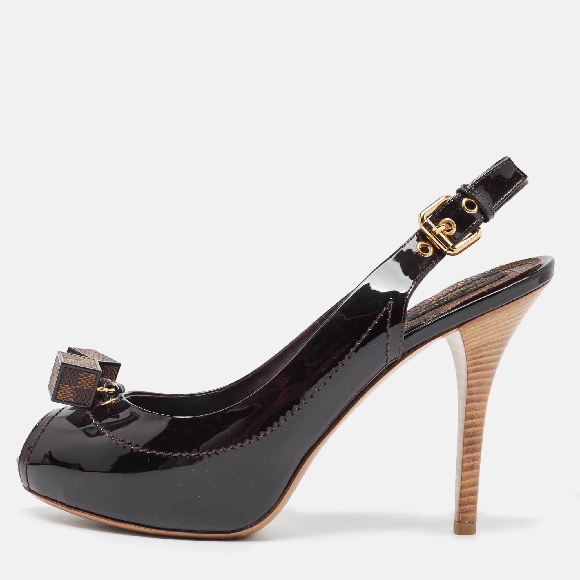 مملوكة مسبقًا Louis Vuitton Black Patent Leather Slingback Pumps Size 38