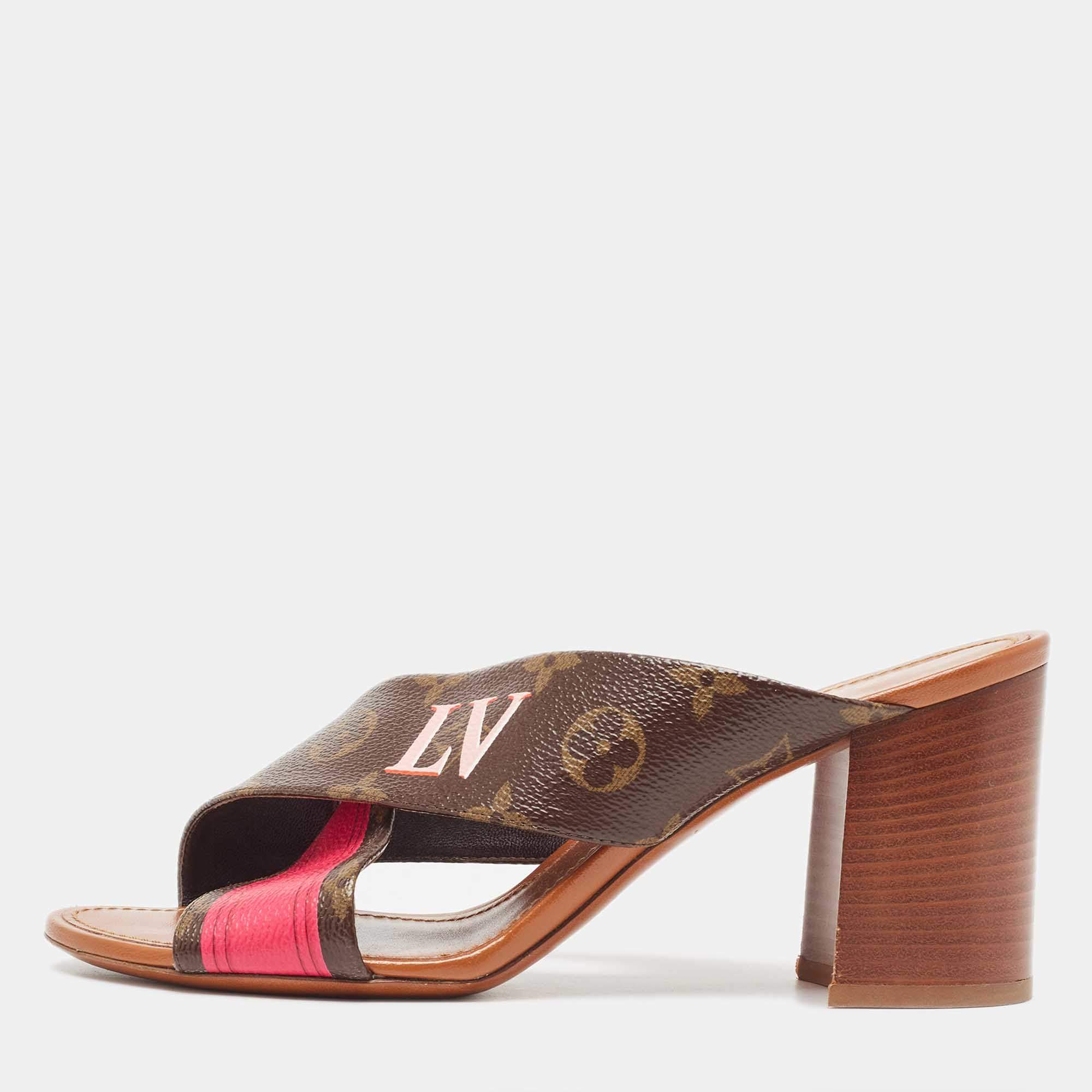 مملوكة مسبقًا Louis Vuitton Brown/Pink Monogram Canvas Slide Sandals Size 39