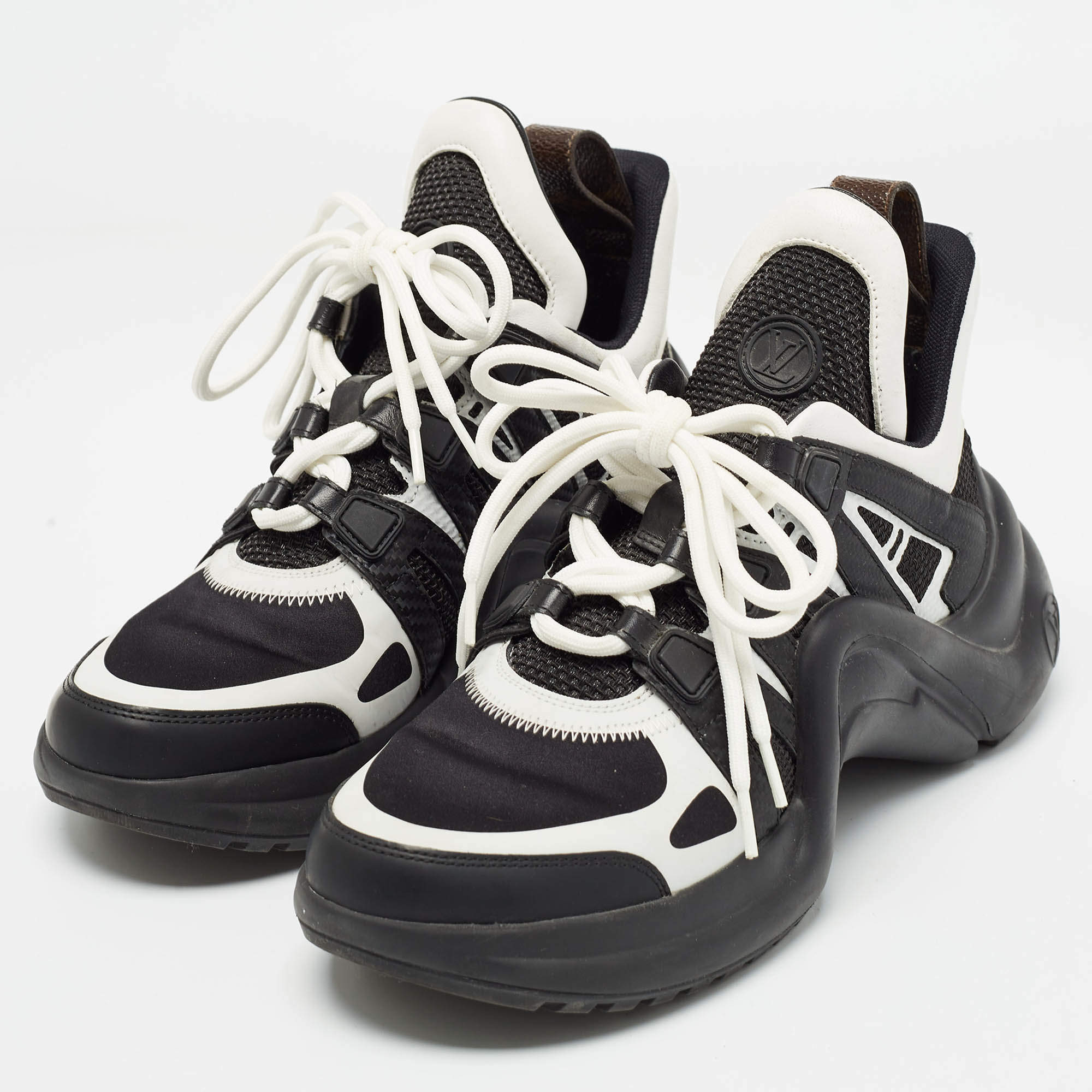 Pre Owned Louis Vuitton Black/White Leather and Mesh Archlight Sneakers Size 37.5