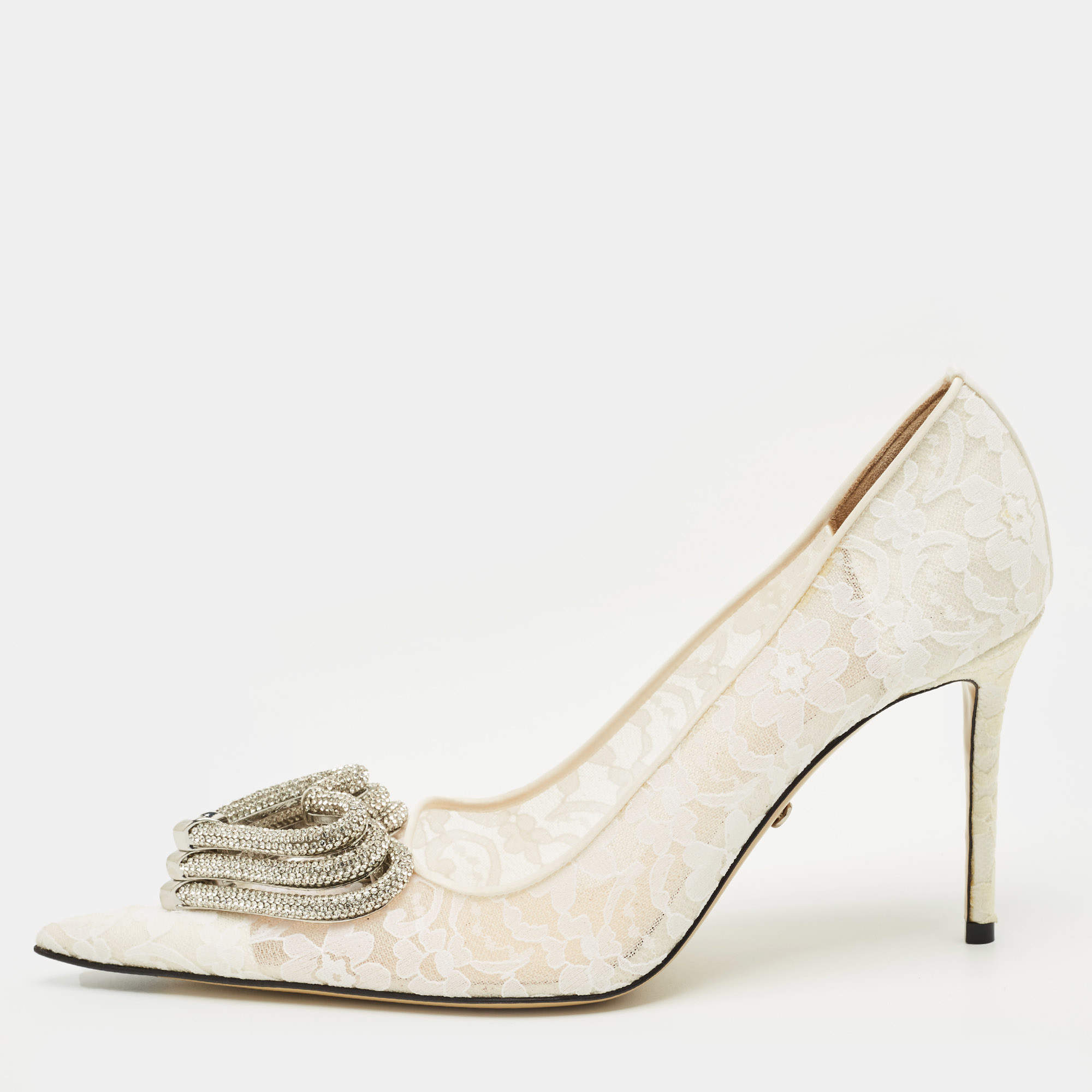 Pre Owned Mach & Mach White Mesh and Satin Triple Heart Pumps Size 39