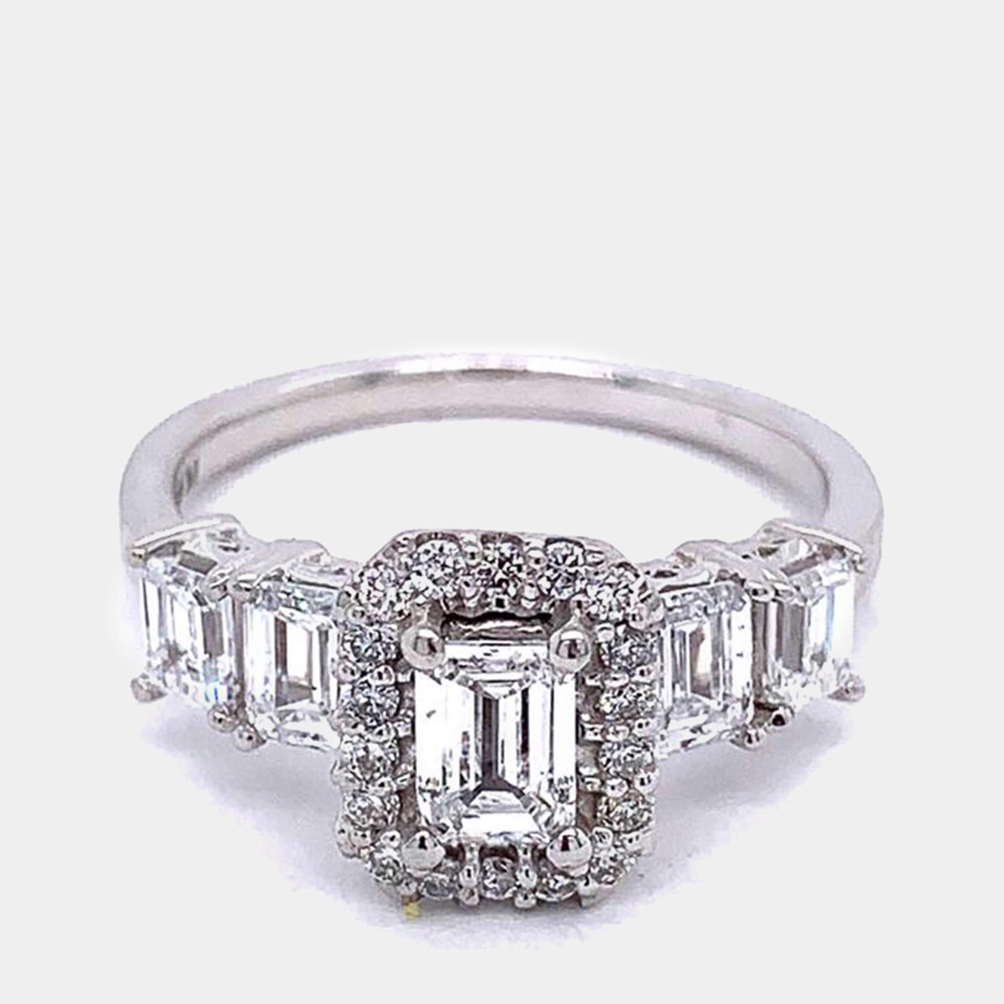 14K Lab Grown Diamonds Emerald Halo Ring (1 1/2ctw) US 7