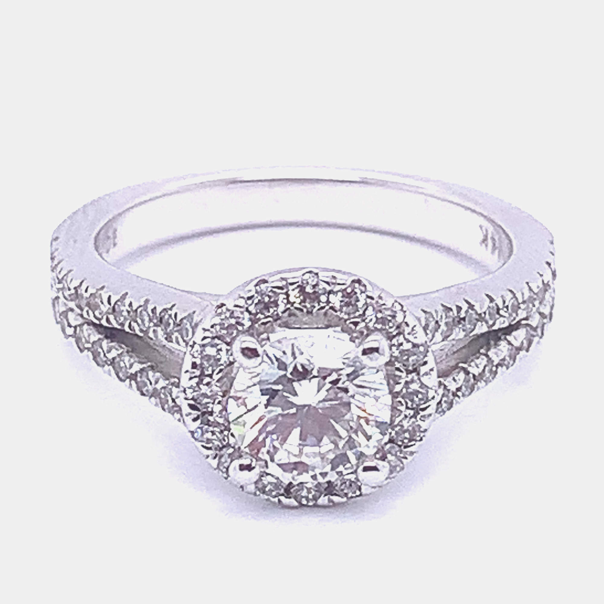 مملوكة مسبقًا 1.50Ct Halo Lab Grown Diamonds Engagement Bridal Ring US 7
