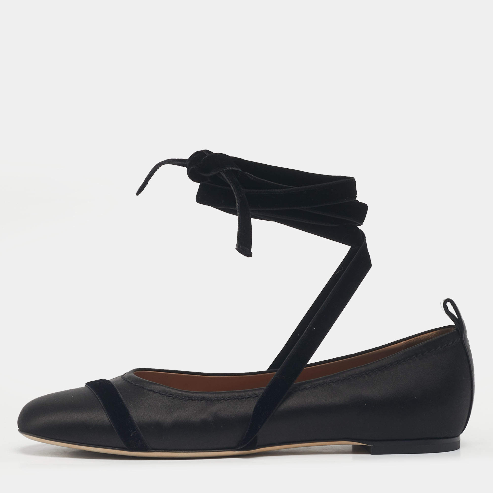 Pre Owned Malone Souliers Black Satin Spncer Ankle Wrap Ballet Flats Size 40