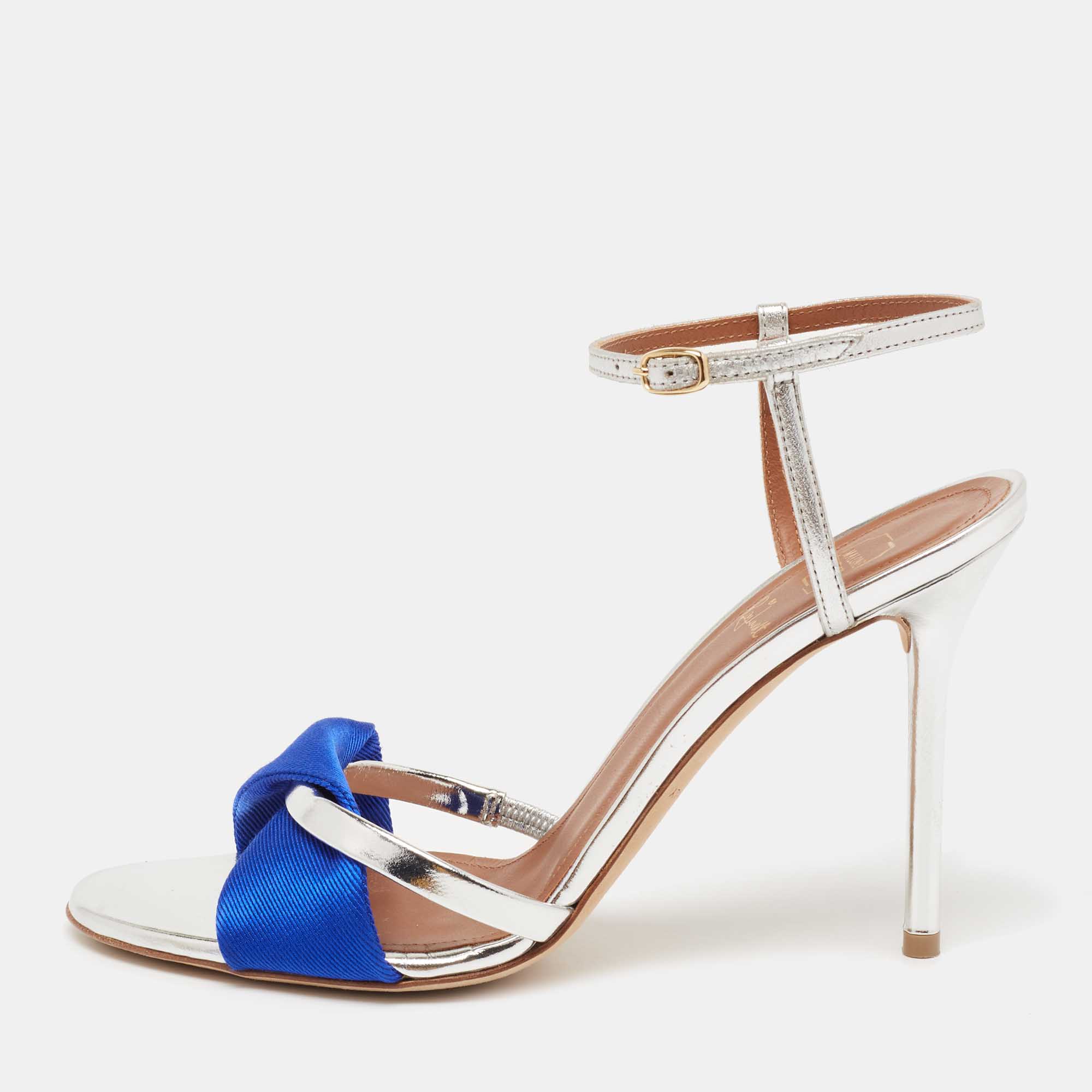 Pre Owned صندل مالون سولييه كانفاس وجلد فويل أزرق / فضي سير كاحل مقاس 37.5