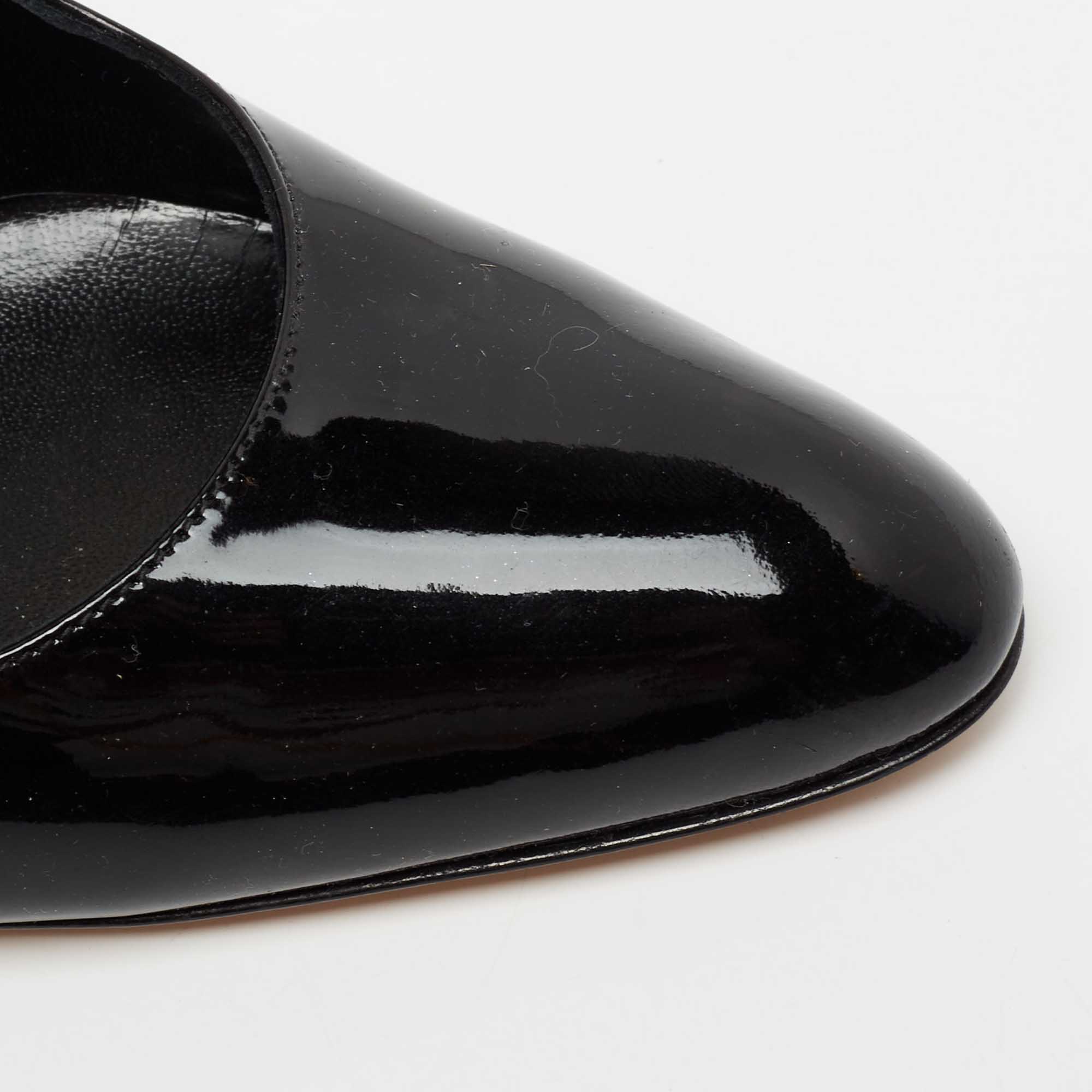 Pre Owned Manolo Blahnik Black Patent Leather Round Toe Pumps Size 40 