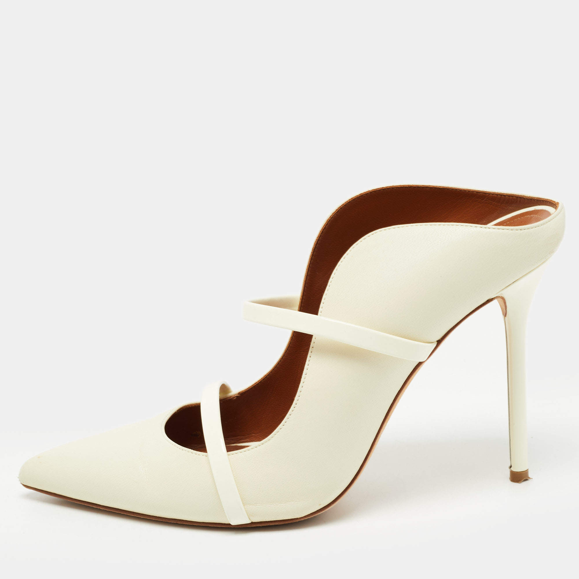 مملوكة مسبقًا Malone Souliers Off White Leather Maureen Mules Size 41