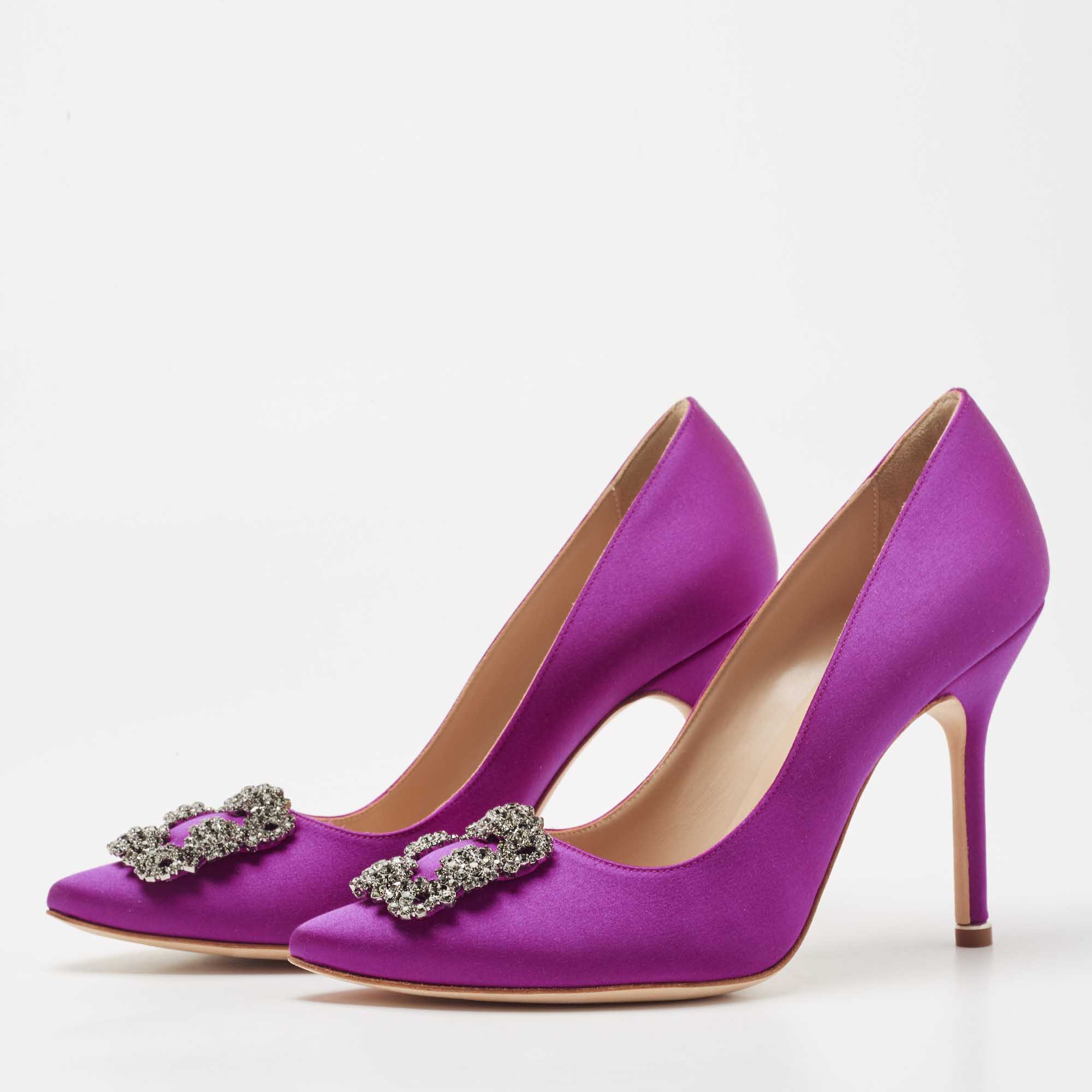 Pre Owned Manolo Blahnik Fuchsia Satin Hangisi Pumps Size 38.5
