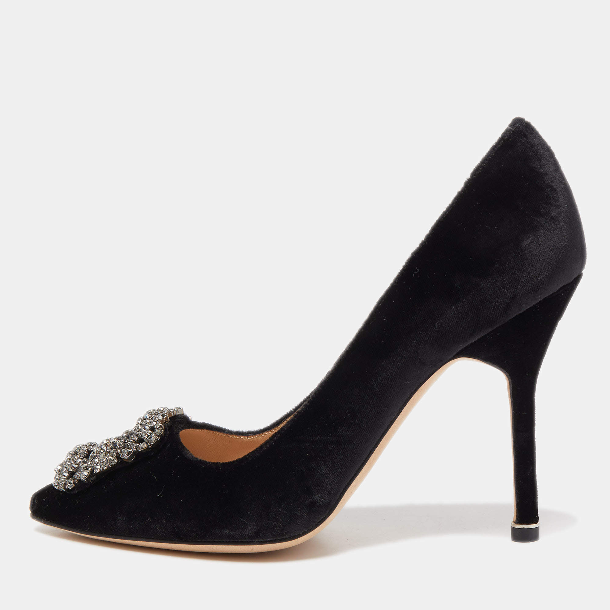 Pre Owned Manolo Blahnik Black Velvet Hangisi Pumps Size 36.5