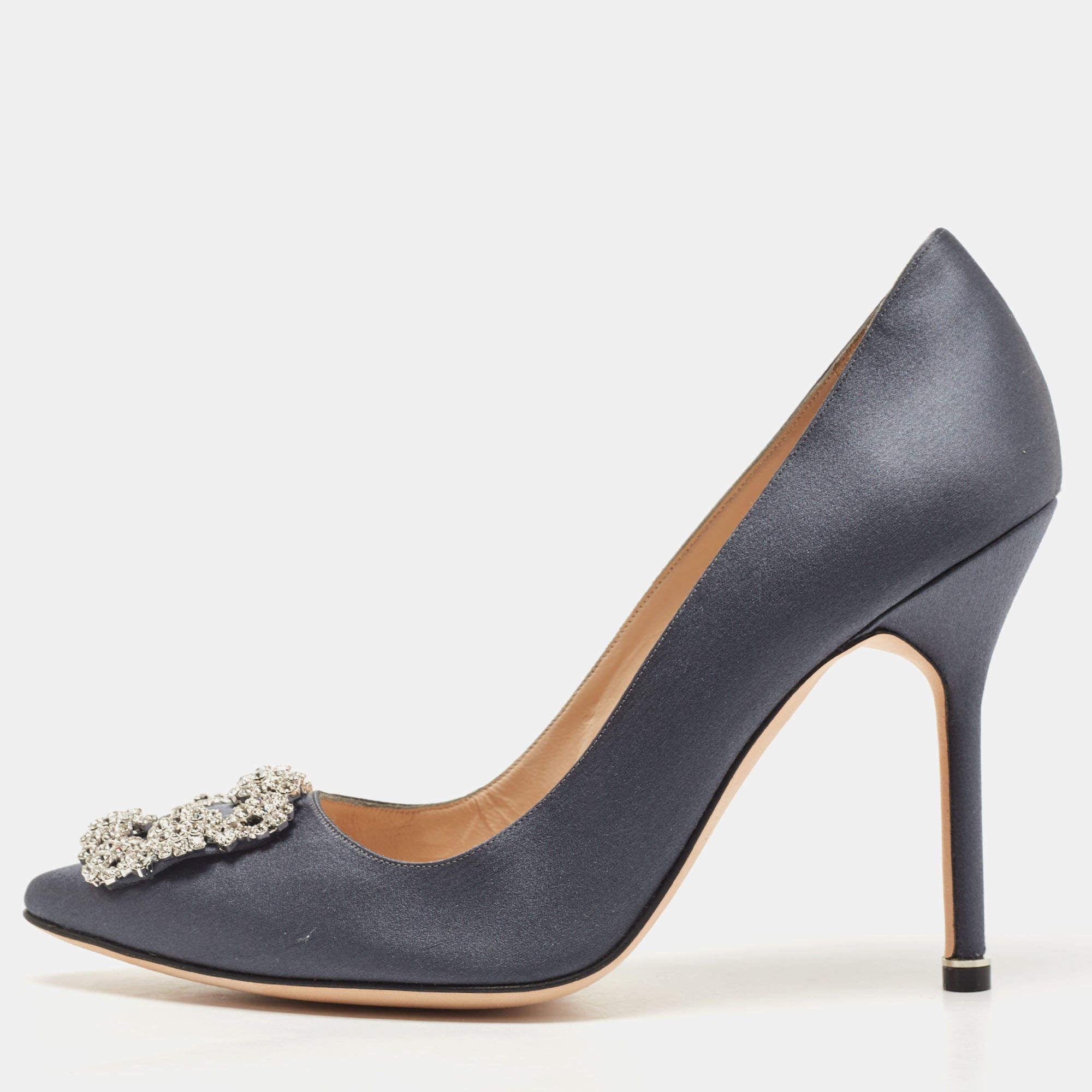 Manolo Blahnik  Grey Satin  Hangisi Pumps Size 39