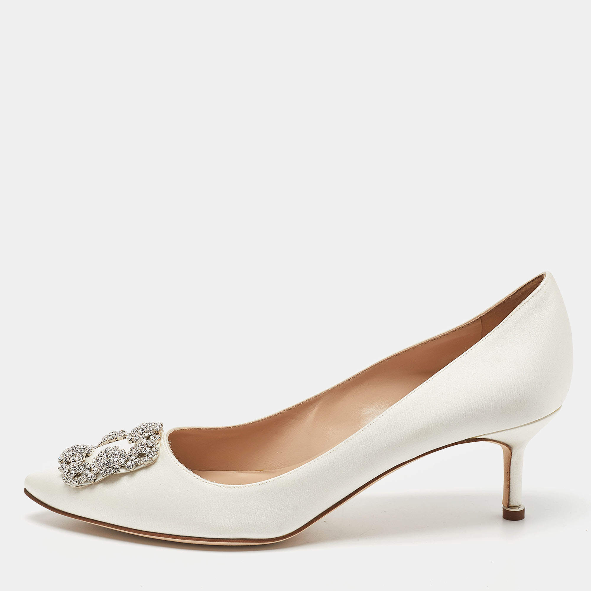 Manolo Blahnik White Satin Hangisi Pumps Size 40.5