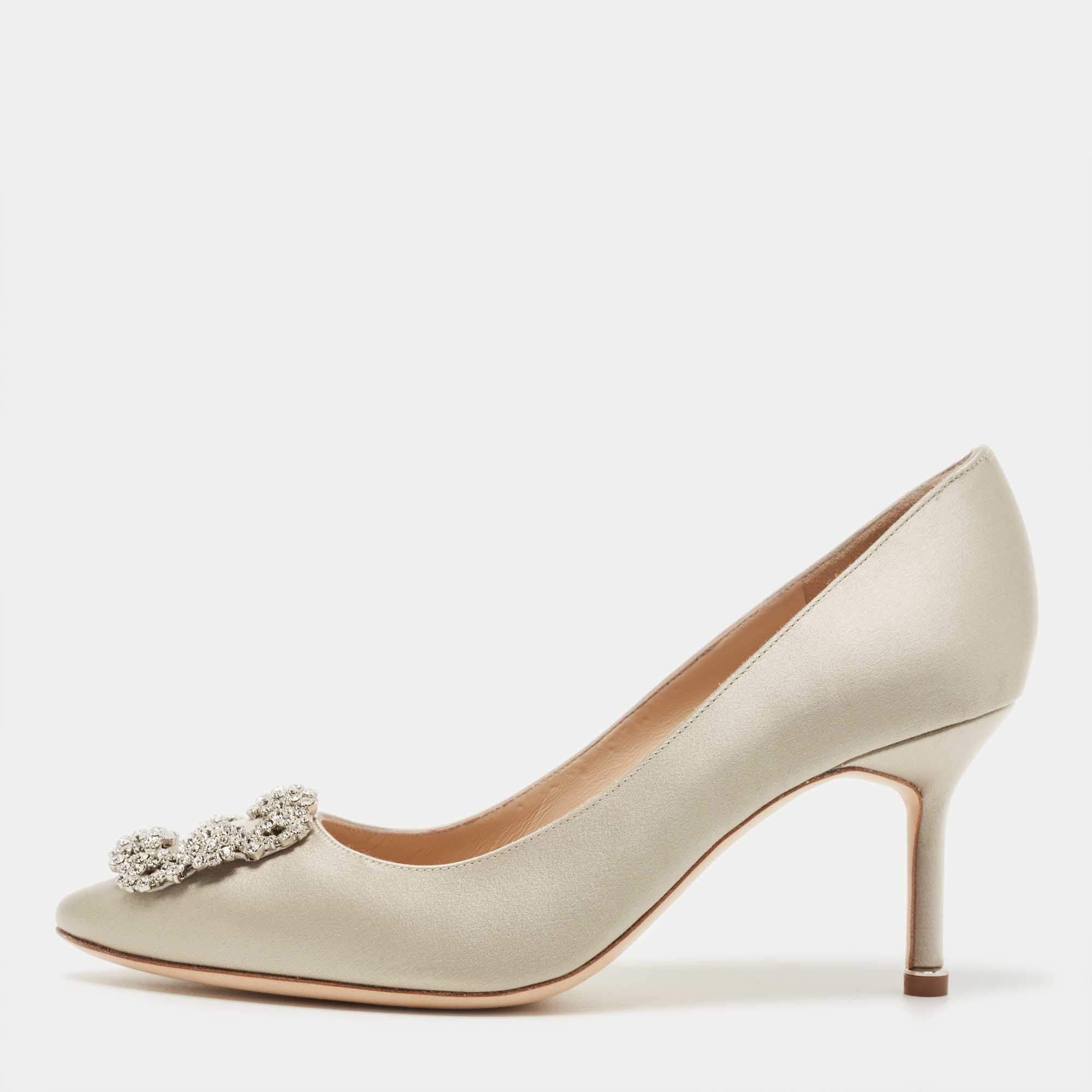 Pre Owned Manolo Blahnik Grey Satin Hangisi Pumps Size 37.5