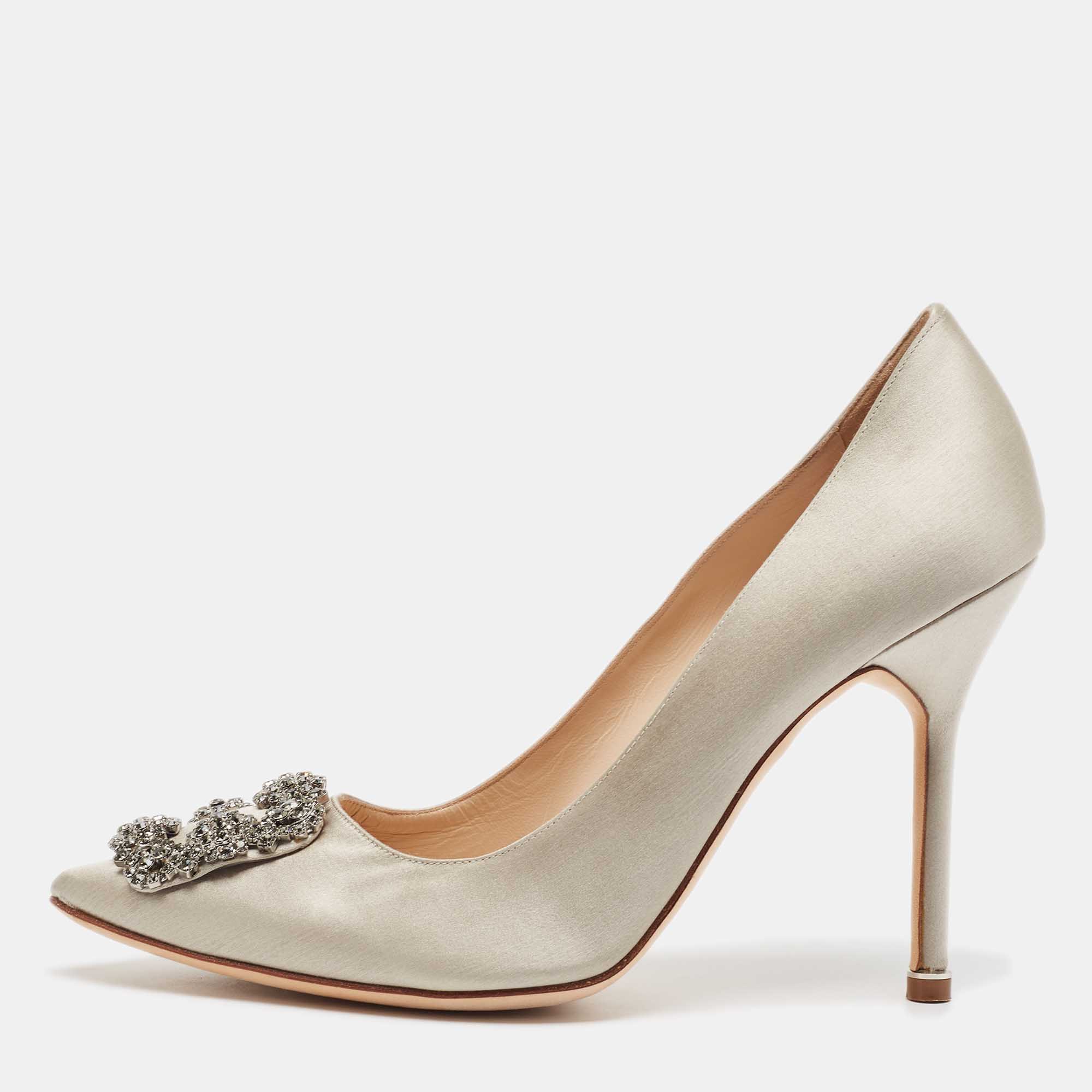 Pre Owned Manolo Blahnik Grey Satin Hangisi Pumps Size 39