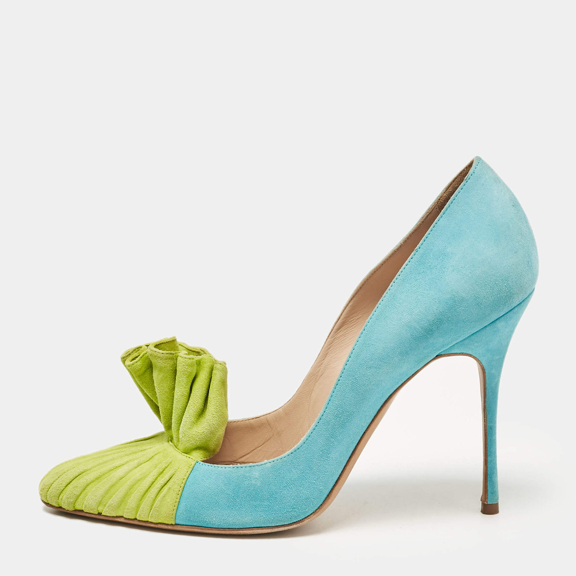 Pre Owned Manolo Blahnik Blue/Green Suede Frill Arleti Pumps Size 39