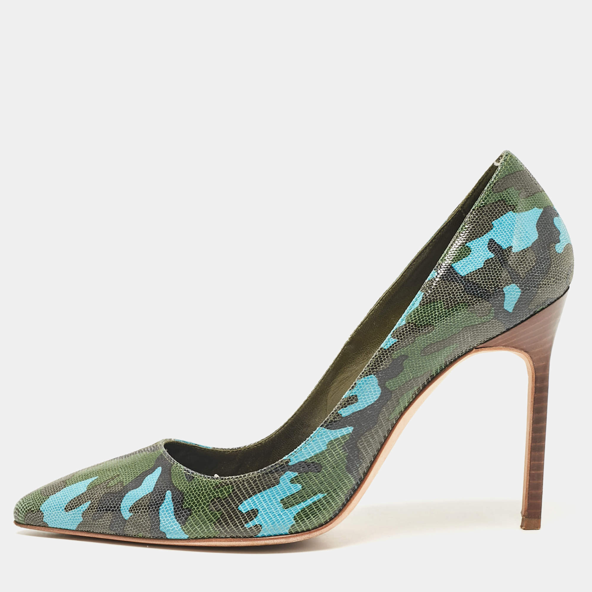 Pre Owned Manolo Blahnik Tricolor Camouflage Print Embossed Lizard Pointed Toe Pumps Size 38 