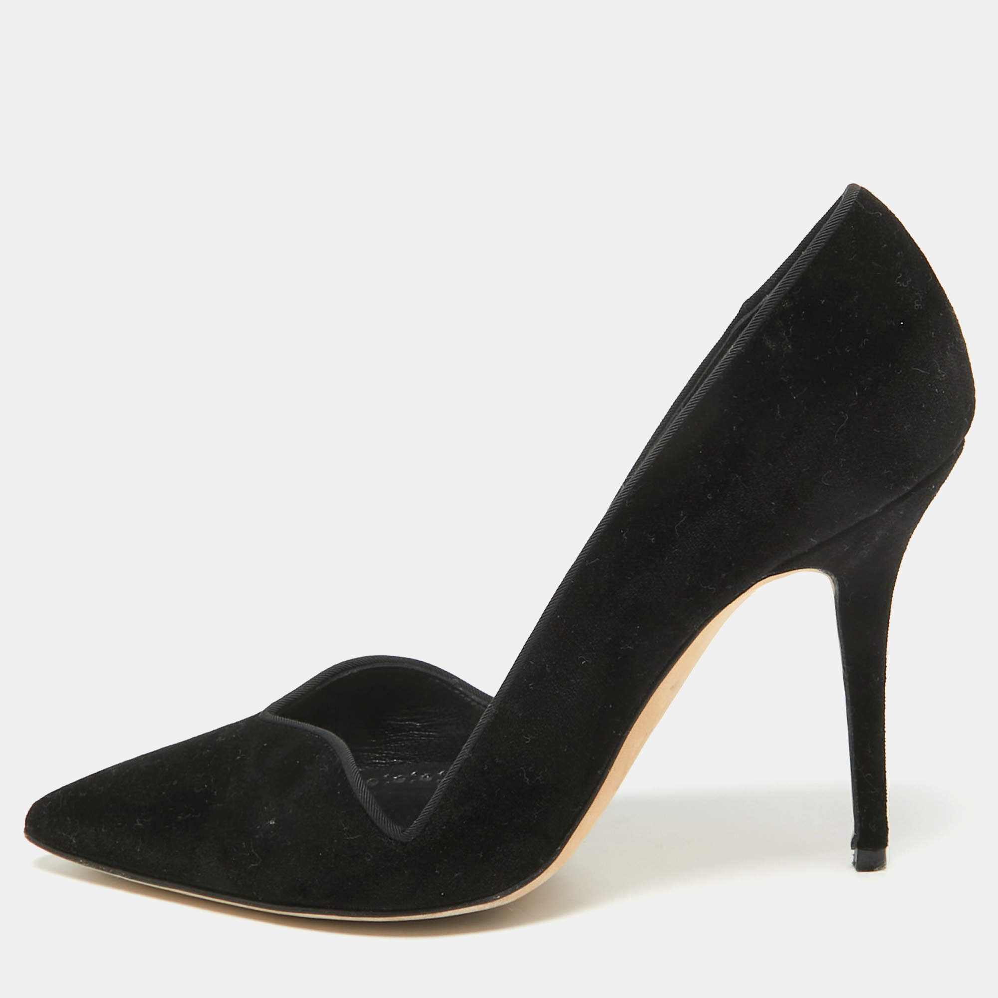 Manolo Blahnik Black Velvet Pointed Toe Pumps Size 36.5