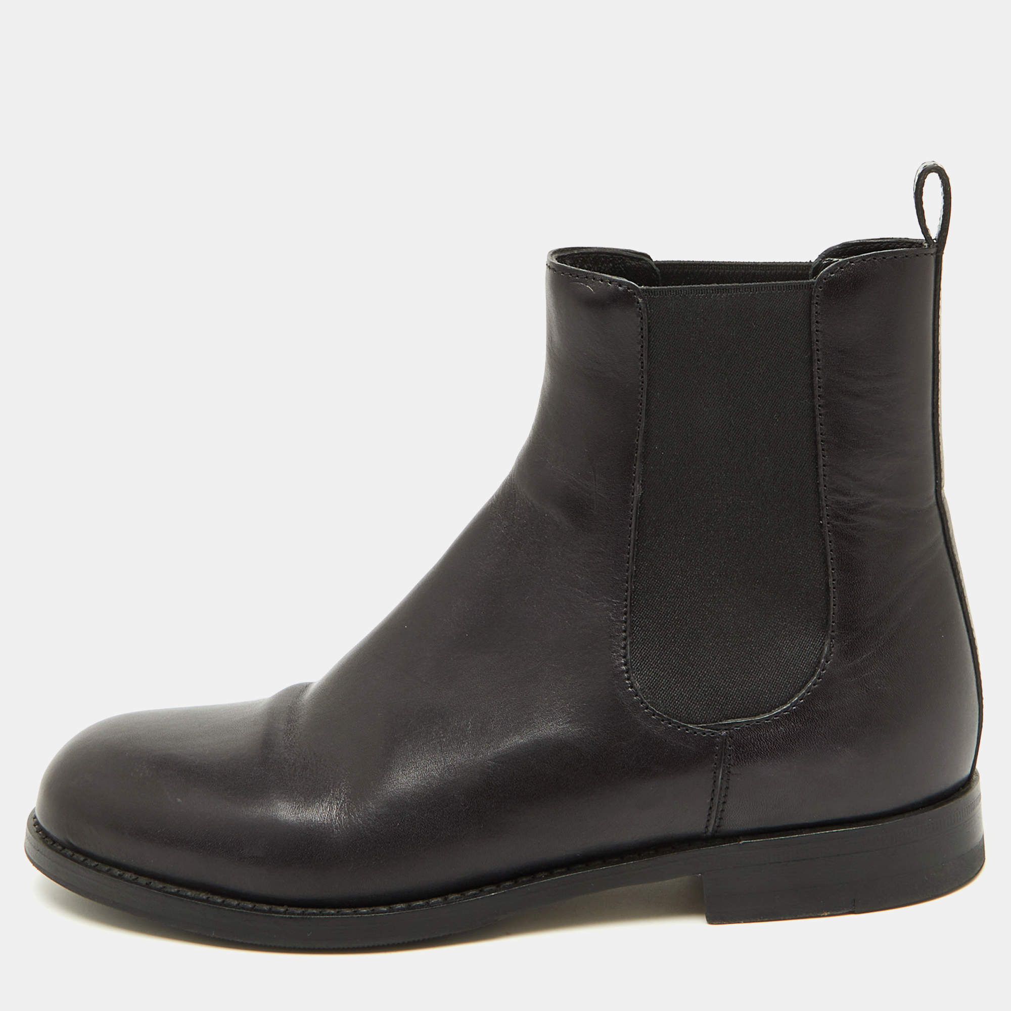Pre Owned Manolo Blahnik Black Leather Chelsea Ankle Boots Size 37