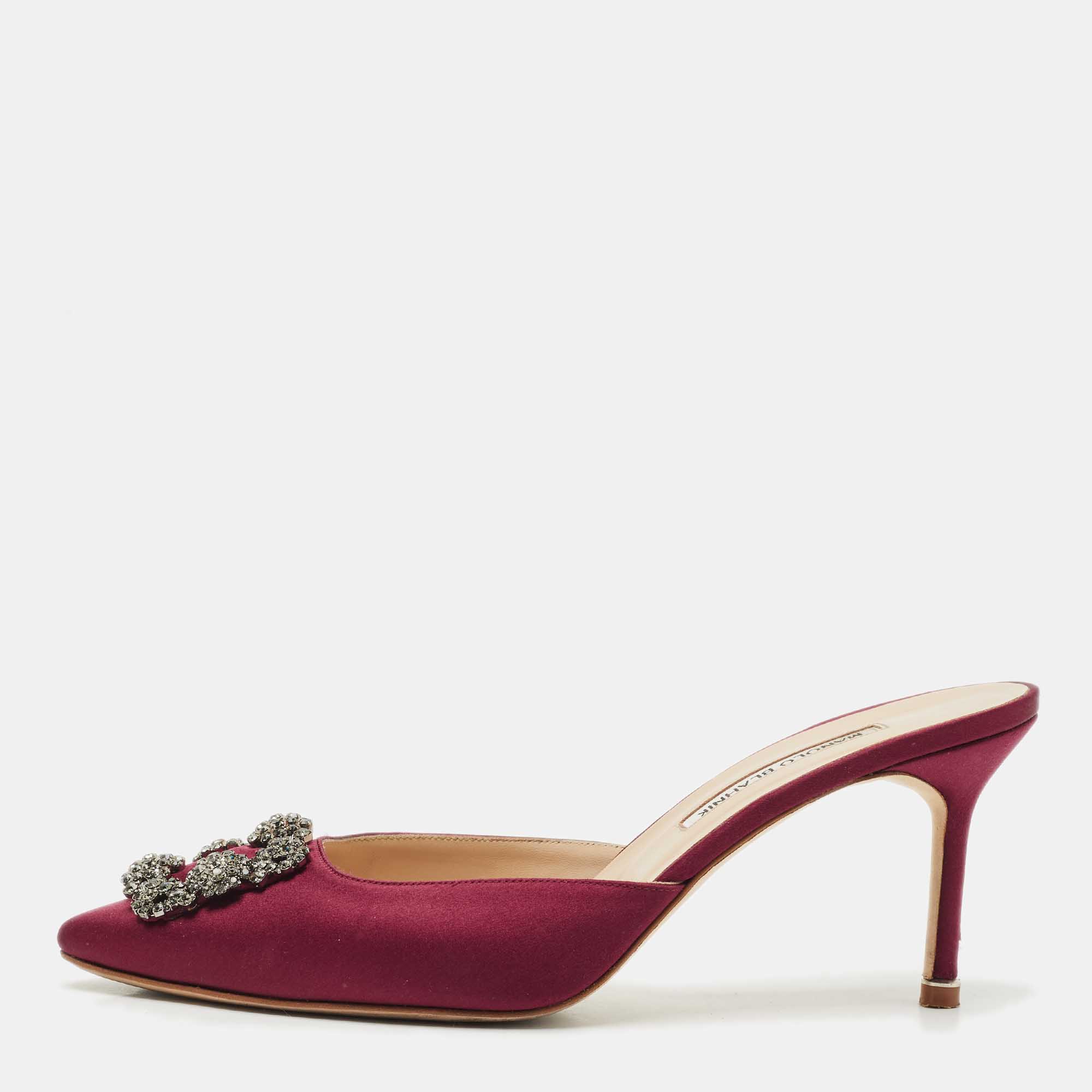 Pre Owned Manolo Blahnik Burgundy Satin Hangisi Mules Size 41