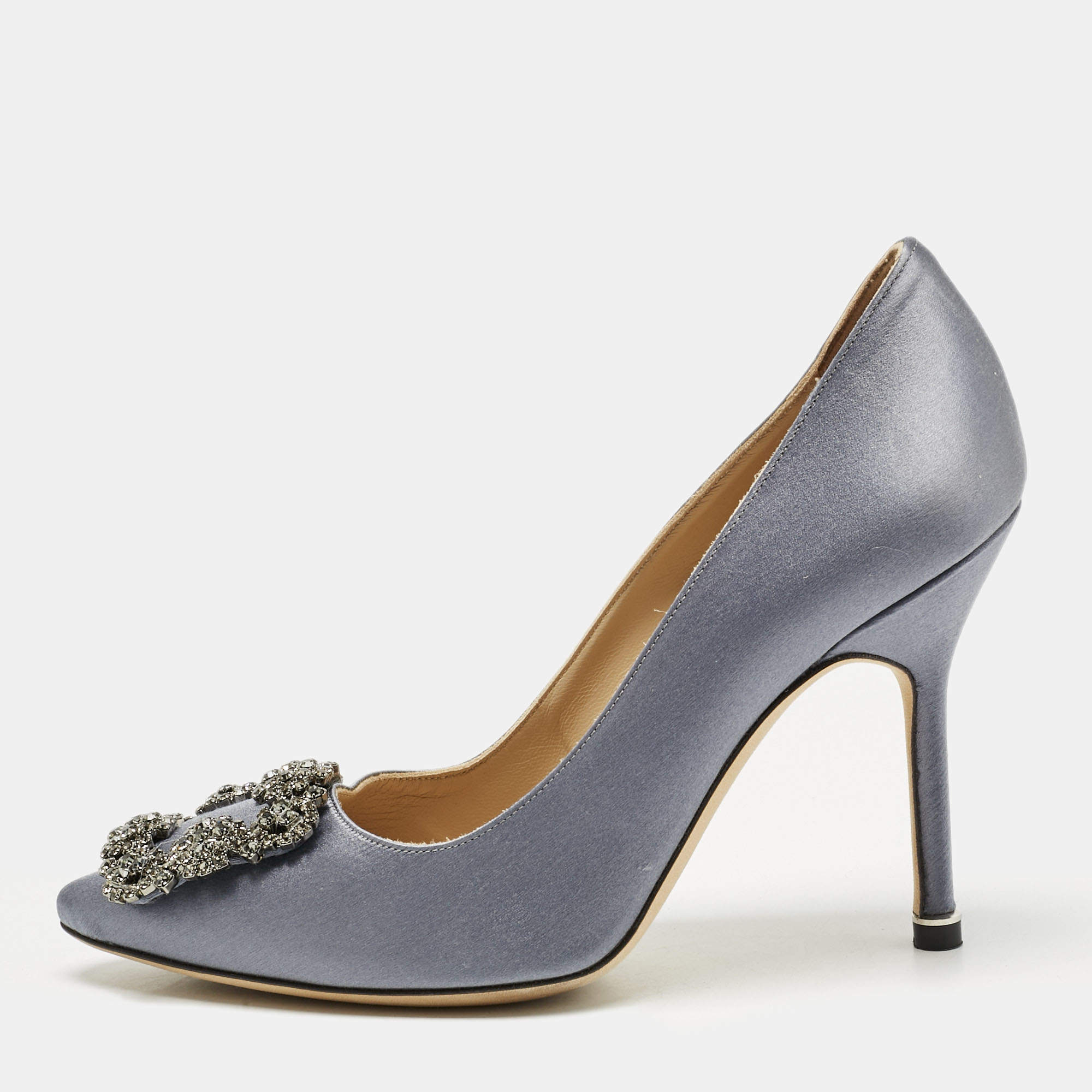 Pre Owned Manolo Blahnik Grey Satin Hangisi Pumps Size 35