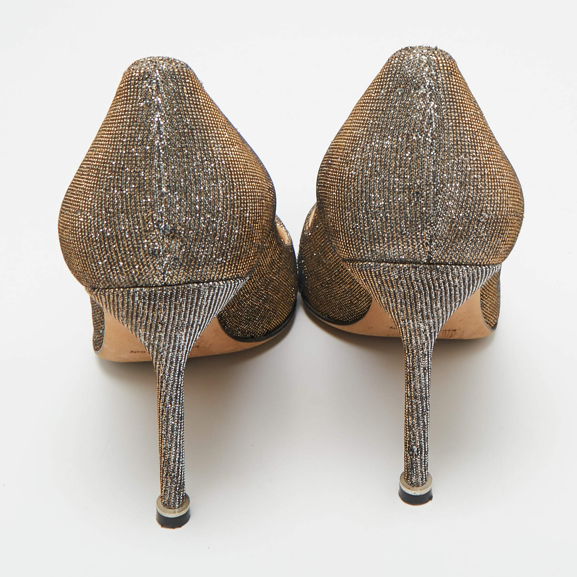 Pre Owned Manolo Blahnik Gold Metallic Lurex Fabric Hangisi Pumps Size 38.5