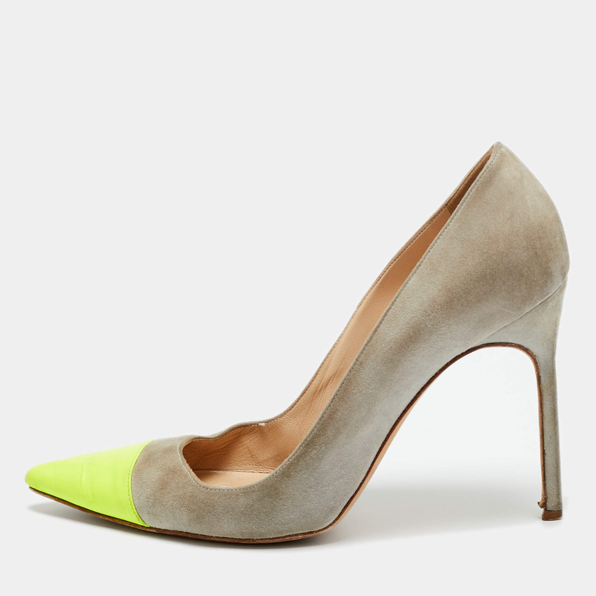 مملوكة مسبقًا Manolo Blahnik Bipunta Size 39 Grey/Yellow Leather and Suede Pumps