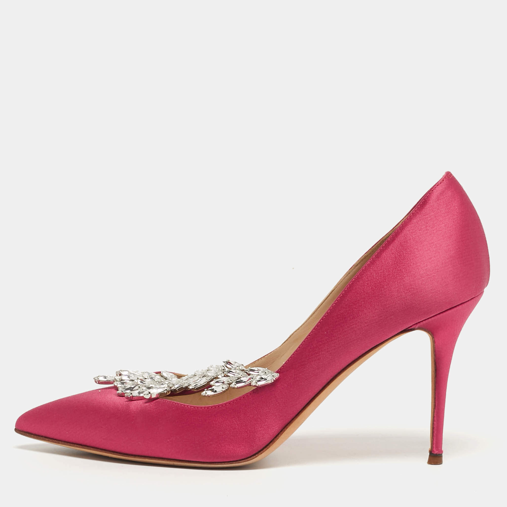 مملوكة مسبقًا Manolo Blahnik Nadira Size 38.5 Pink Satin Jewel Embellished Pointed Toe Pumps