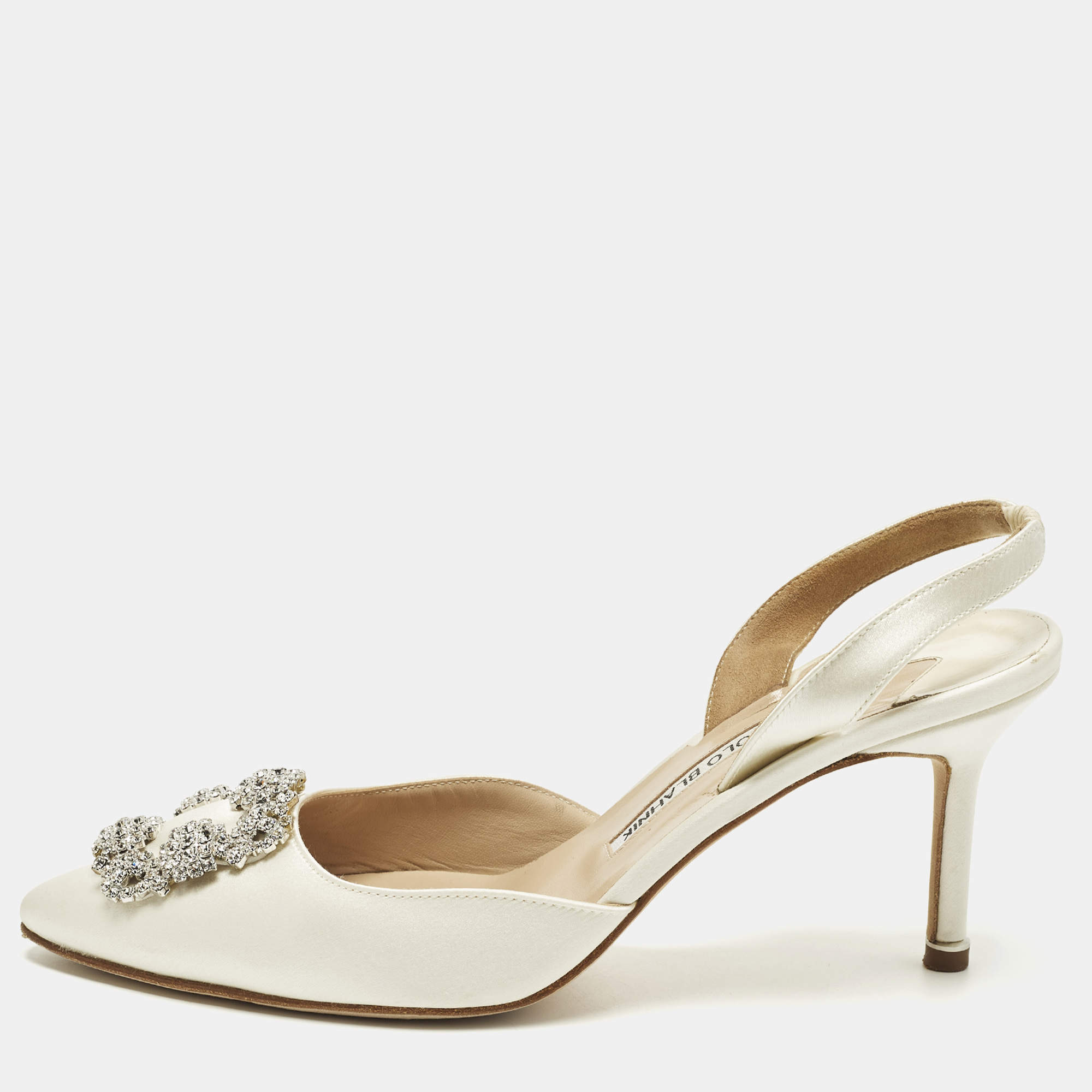 Pre Owned حذاء كعب عالي مانولو بلانيك هانغيسلي ساتان كريمي مقاس 39.5