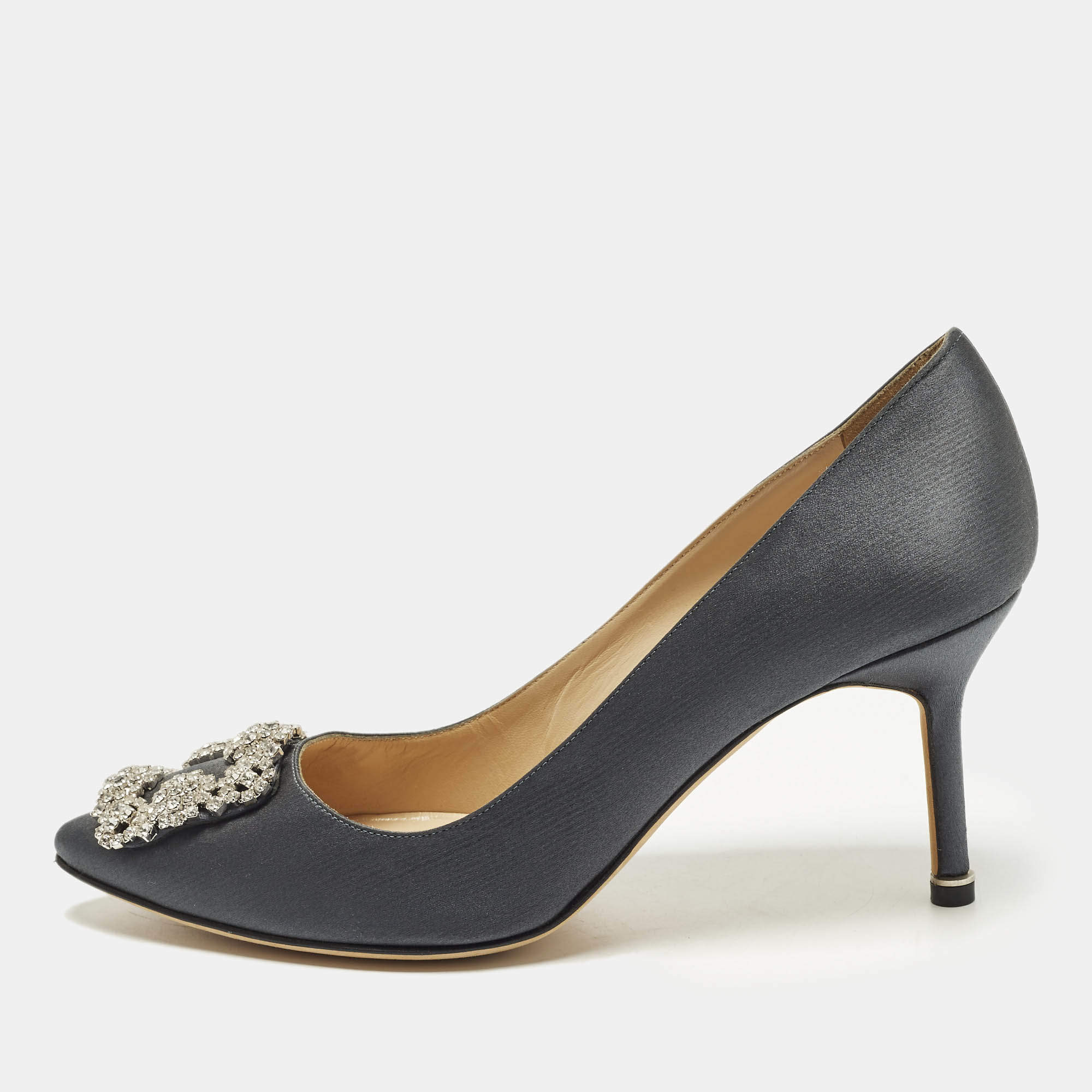 Pre Owned Manolo Blahnik Hangisi Size 39 Grey Satin Crystal Embellished Pumps