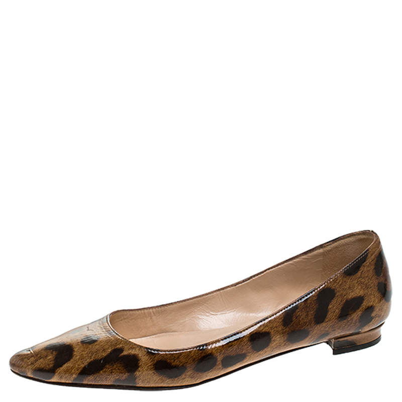 حذاء باليرينا فلات مانولو بلانيك "تيتو" جلد لامع مطبوع نقشة الفهد مقاس 35