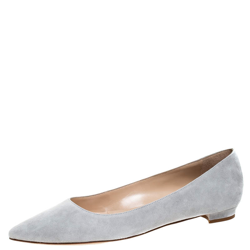 مملوكة مسبقًا Manolo Blahnik Grey Suede Pointed Toe Flats Size 38