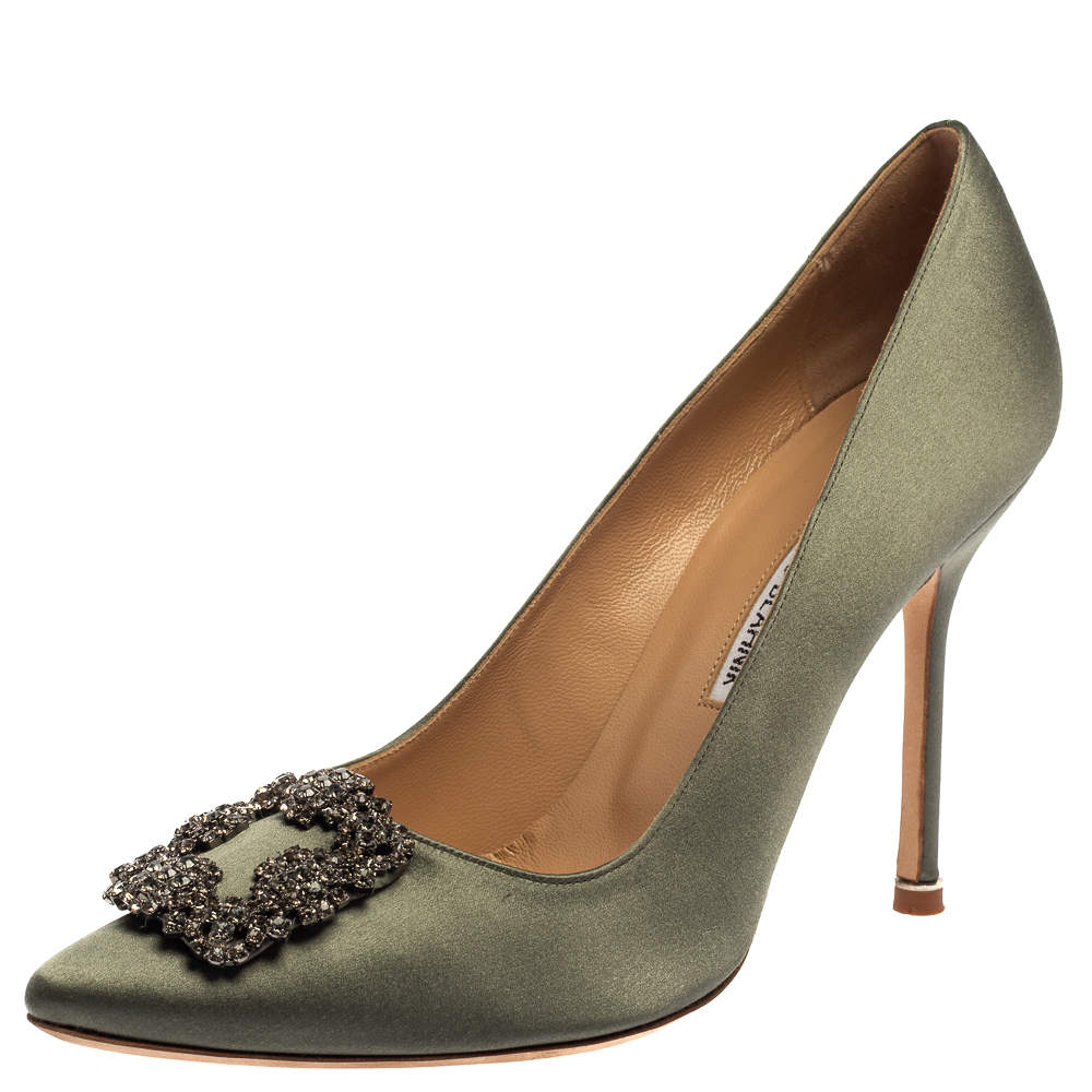 Pre Owned Manolo Blahnik Grey Satin Hangisi Pumps Size 40