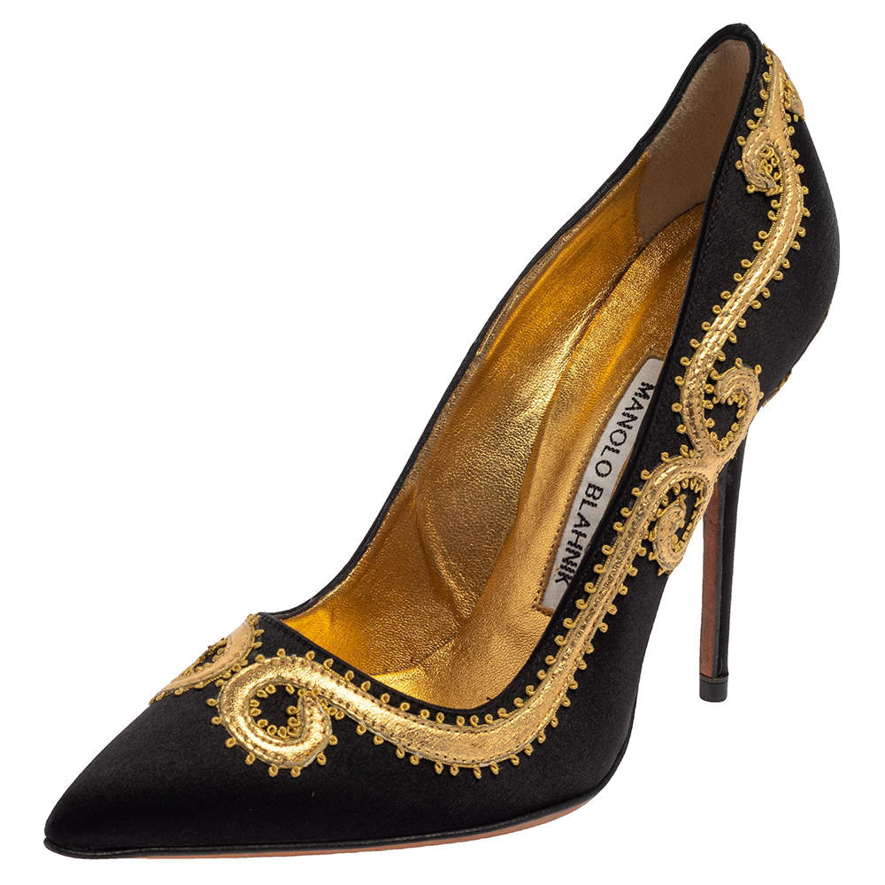  Manolo Blahnik Black Satin Embroidered Pointed Toe Pumps Size 34.5
