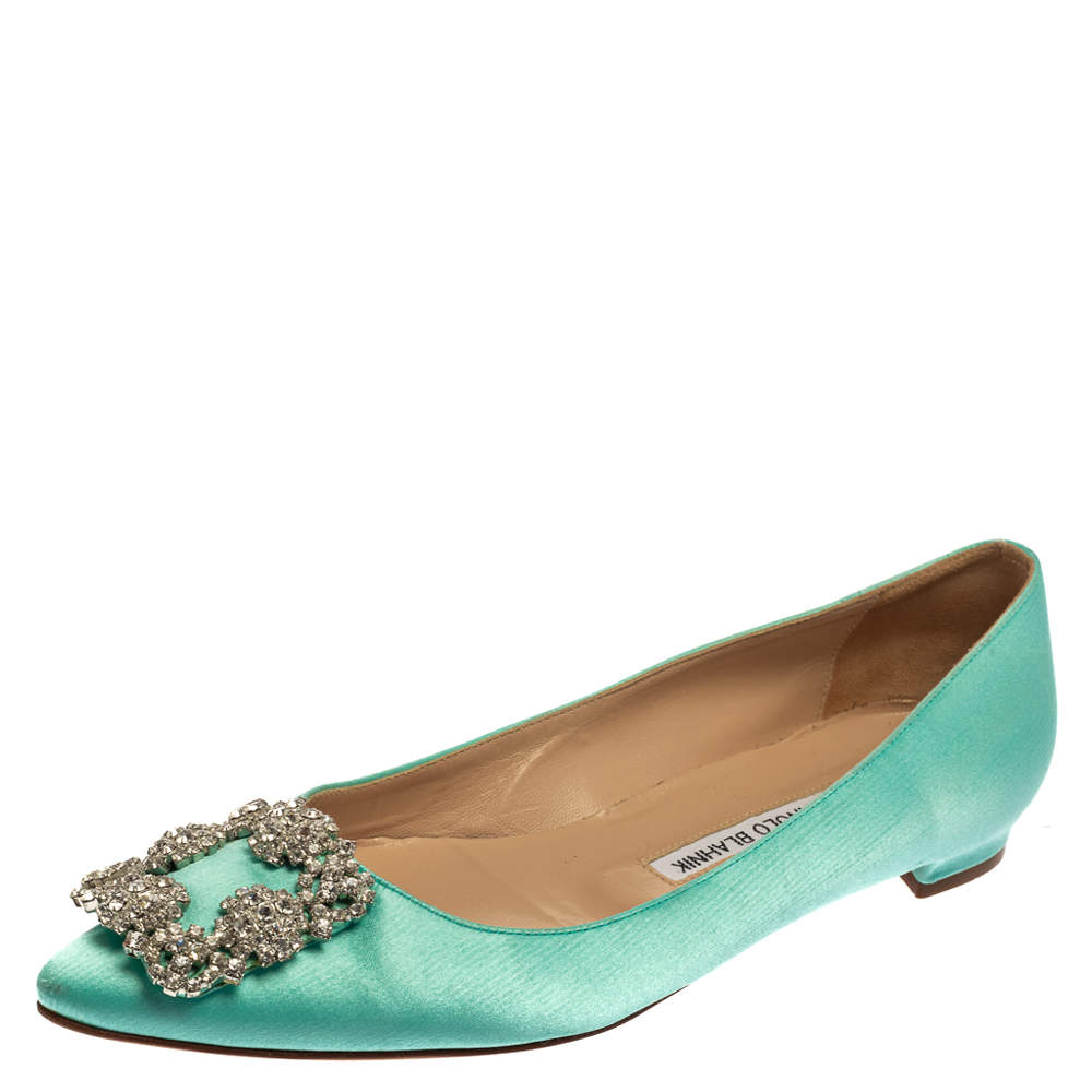 مملوكة مسبقًا Manolo Blahnik Aqua Green Satin Hangisi Pointed Toe Flats Size 38
