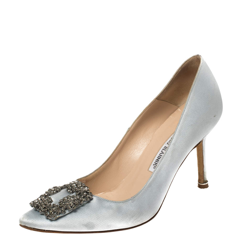 Pre Owned حذاء كعب عالي مانولو بلانيك هانغيسي ساتان أزرق مقاس 37