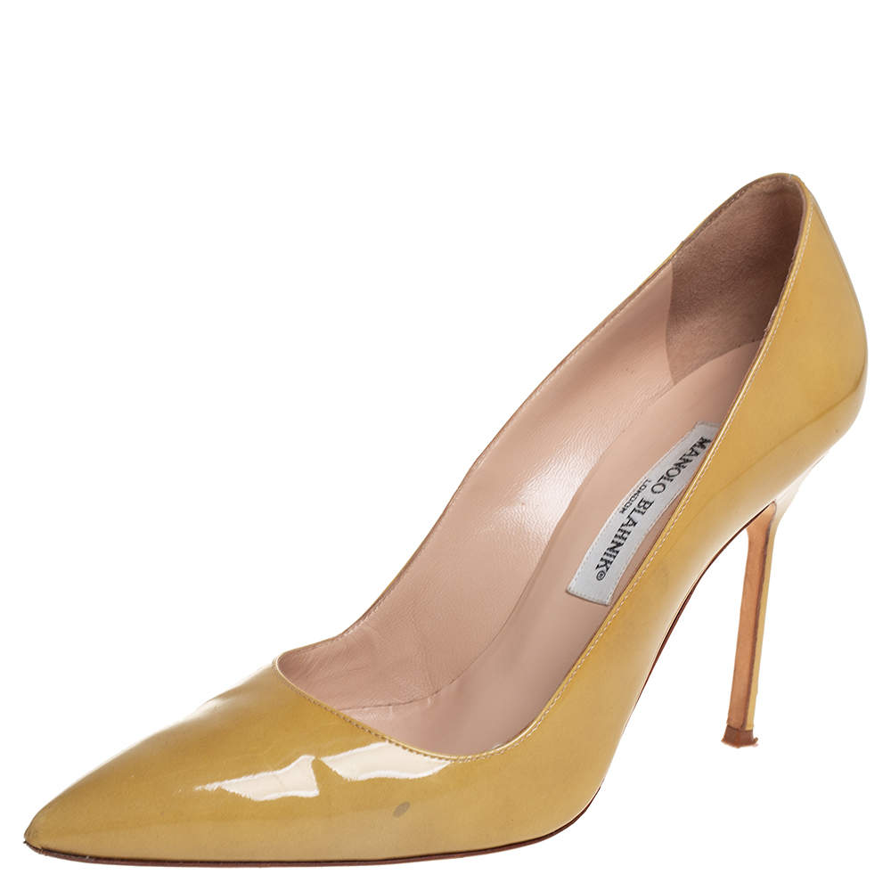 Pre Owned Manolo Blahnik Olive Green Patent Leather Pointed Toe Pumps Size 39