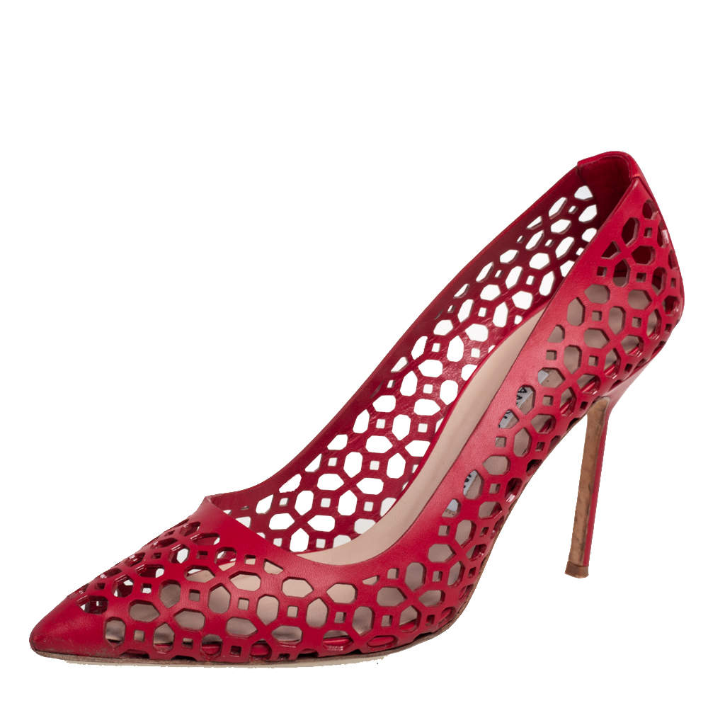 Pre Owned Manolo Blahnik Red Laser Cut Leather Pointed Toe Pumps Size 38