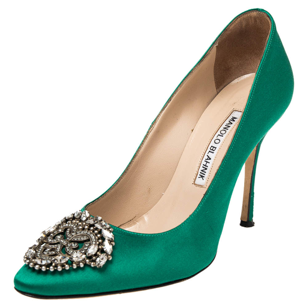 Pre Owned  Manolo Blahnik Green Satin Okkaava Emerald Pumps Size 36.5