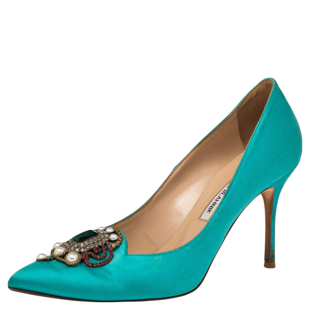 Pre Owned Manolo Blahnik Green  Satin Pearl Embellished  Pumps Size 38