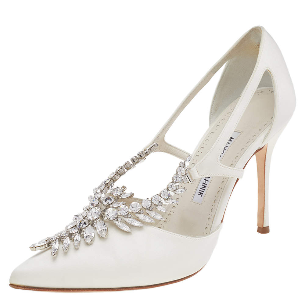 Manolo Blahnik White Satin Lala Crystal Embellished Pointed Toe Pumps Size 38