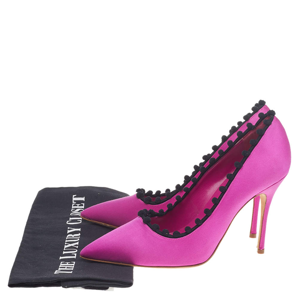 Pre Owned Manolo Blahnik Pink Satin BB Pointed Toe Pumps Size 38