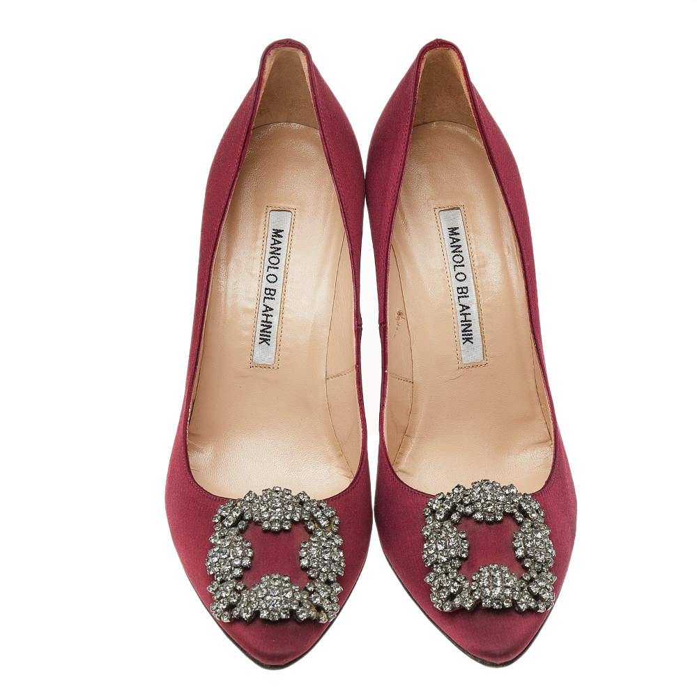Pre Owned Manolo Blahnik Burgundy Satin Hangisi Pointed Toe Pumps Size 37