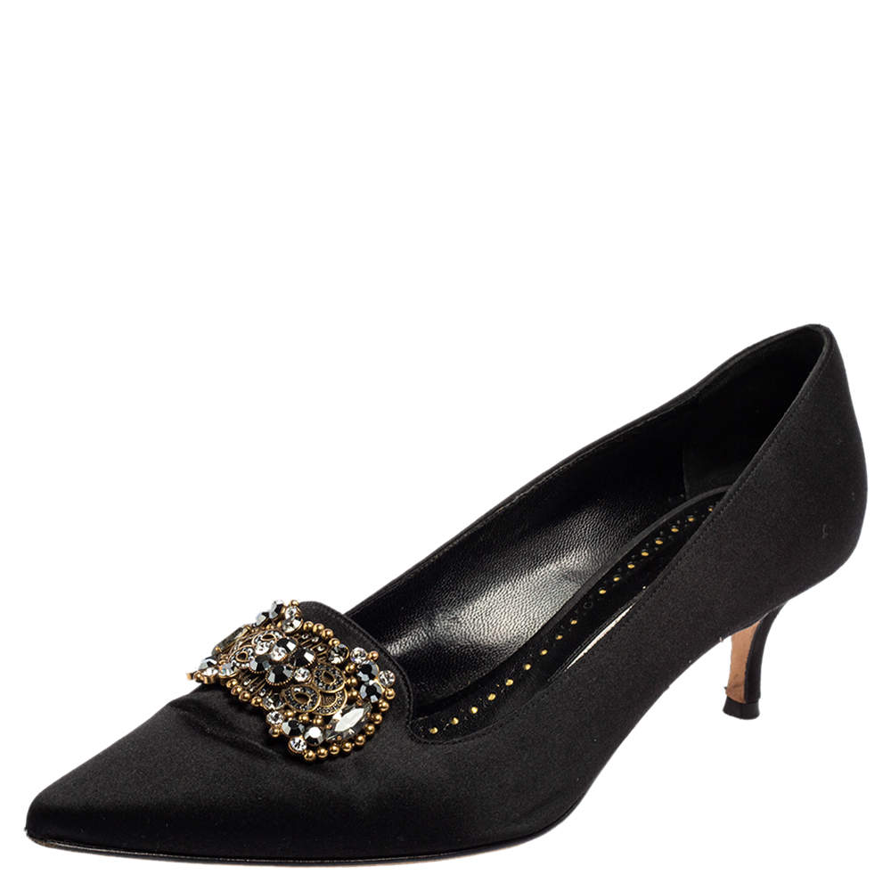 Pre Owned حذاء كعب عالي مانولو بلانيك ساتان أسود مزخرف كريستال مقاس 36.5