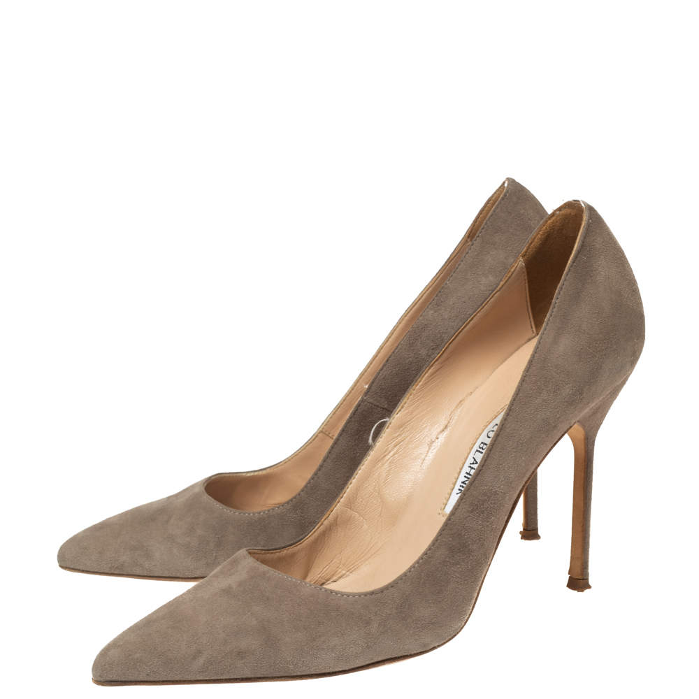 Pre Owned Manolo Blahnik Grey Suede BB Pumps Size 38 