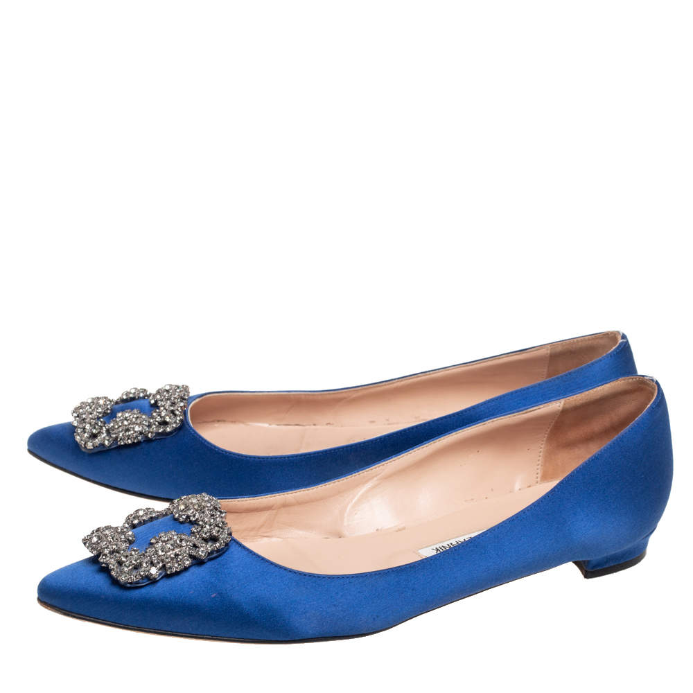 مملوكة مسبقًا Manolo Blahnik Blue Satin Hangisi Ballet Flats Size 39