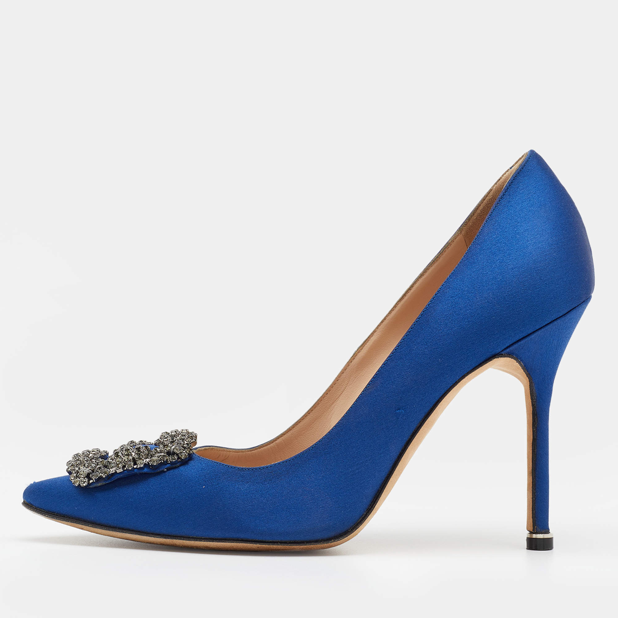 Pre Owned Manolo Blahnik Blue Satin Hangisi Embellished Pumps Size 38